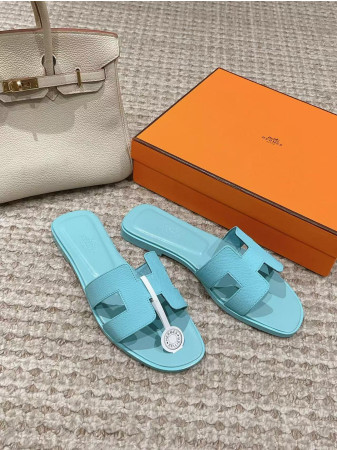 ua H**mes oran sandal