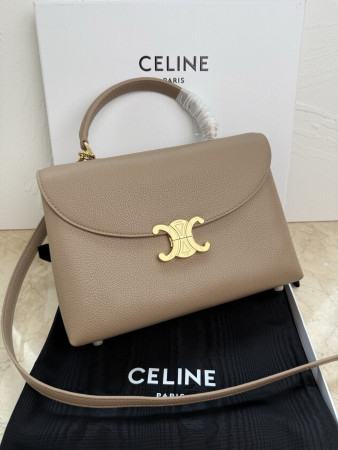 ce**e medium nino bag in S*pple graind calfskin 25x17.5x10cm