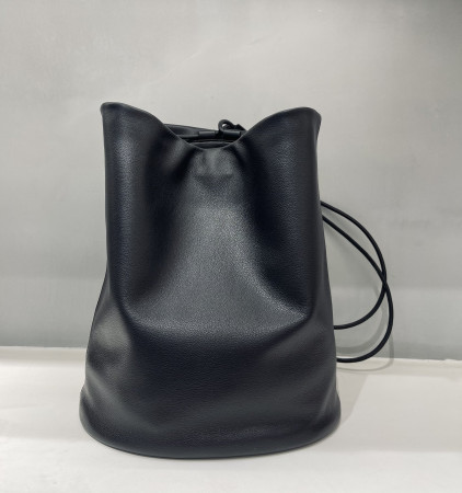T*e R0w park tote bag in leather 25x31x16cm