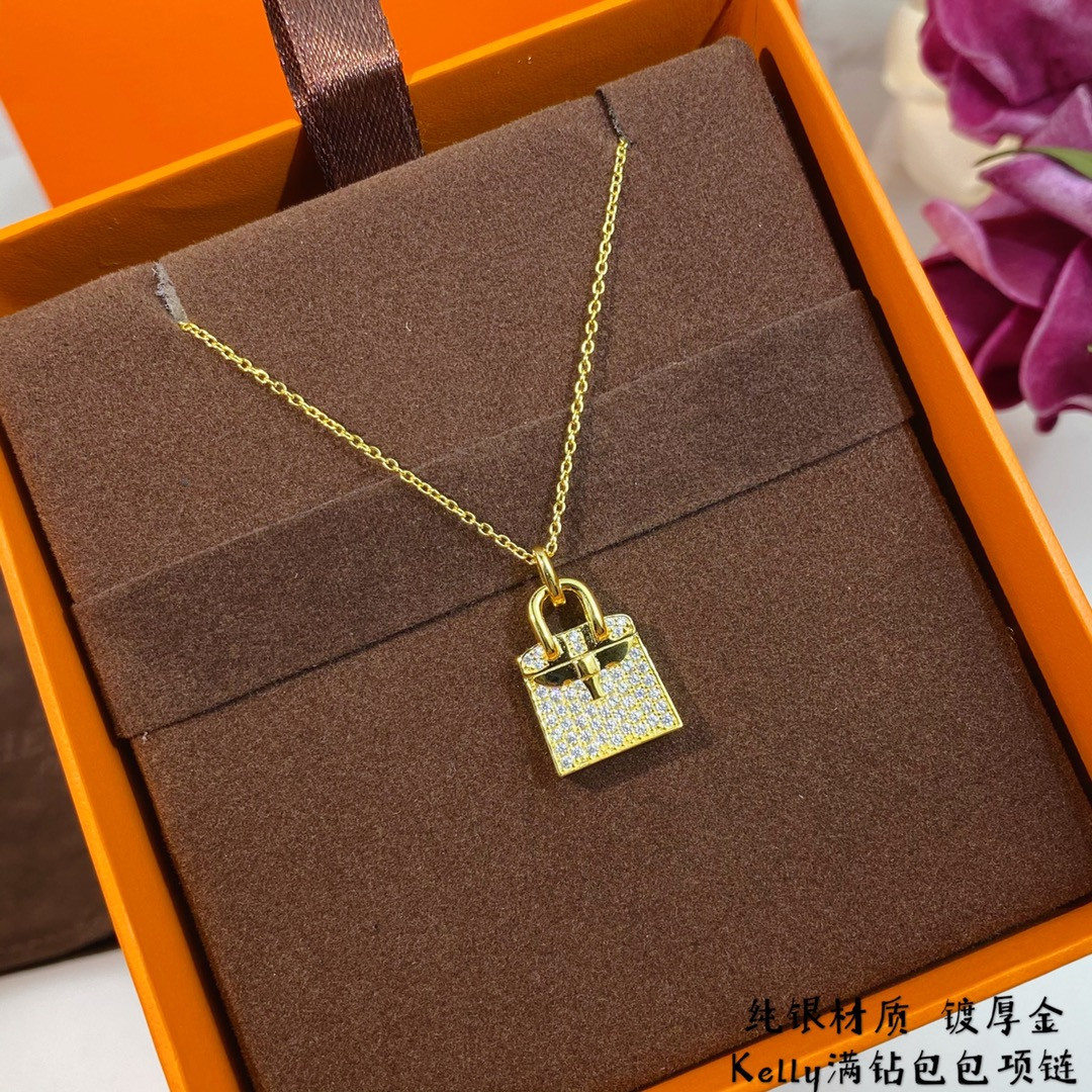 H**mes classic kelly bag necklace