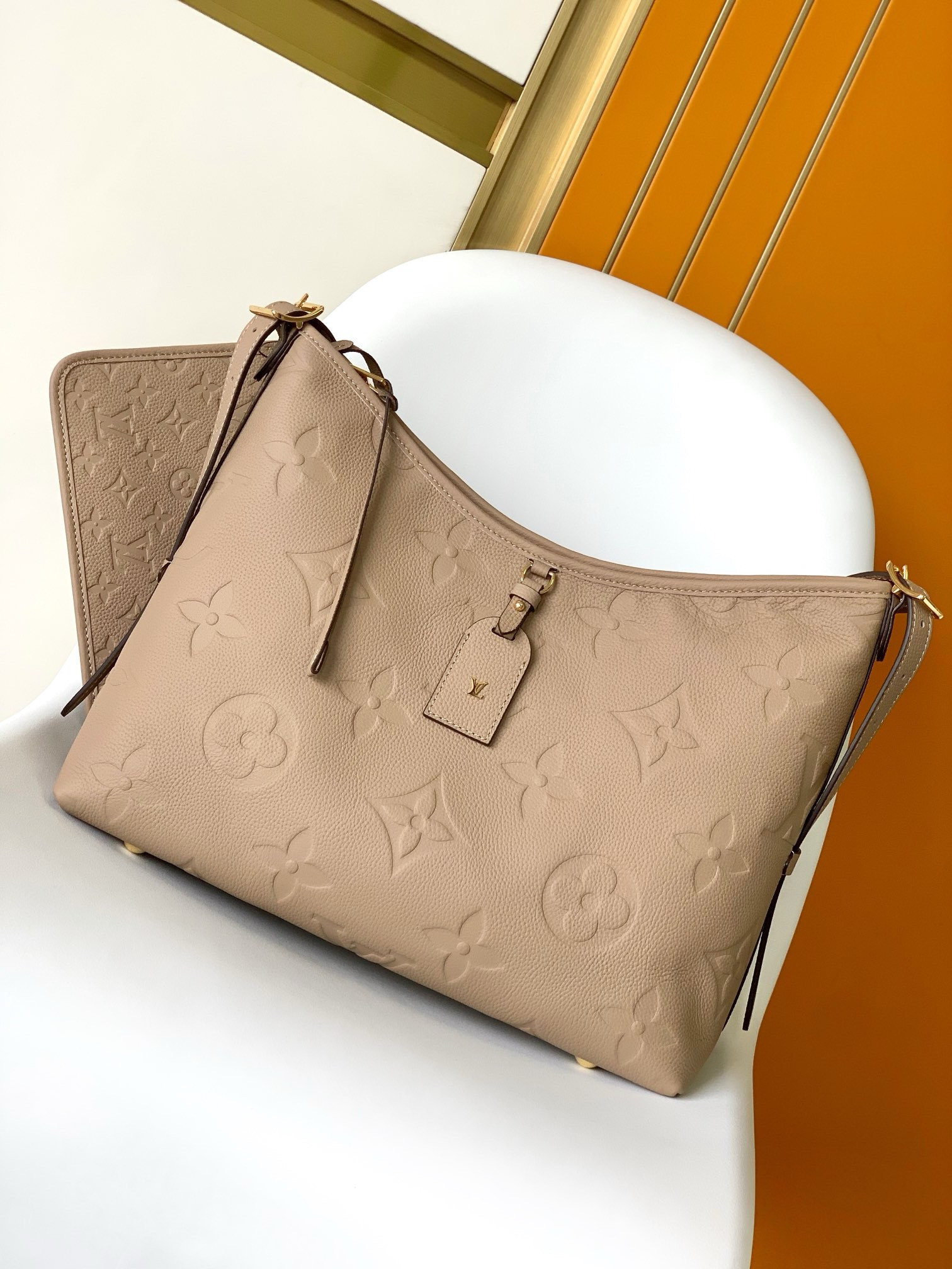 LV CarryAll MM M46292 39x30x15cm