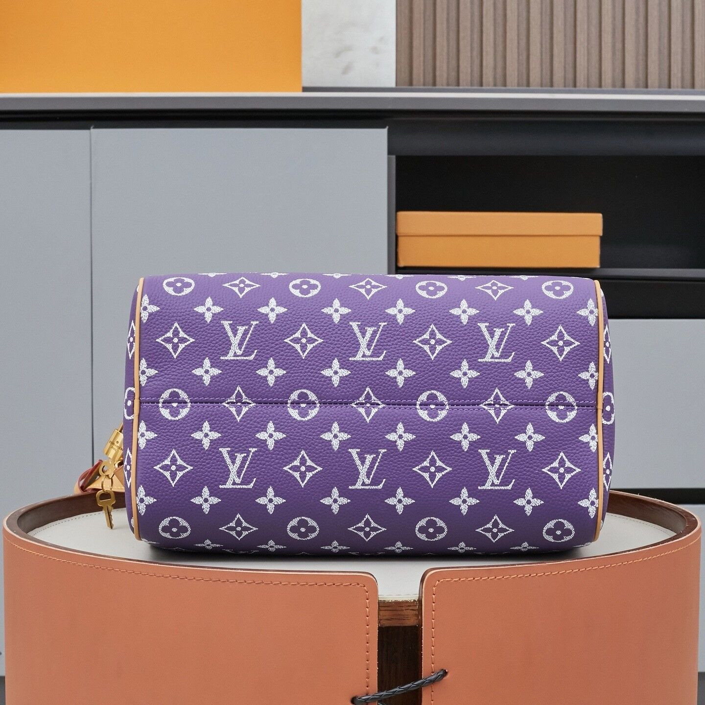LV Speedy P9 Bandoulière 30 M11562-1 30x21x17cm