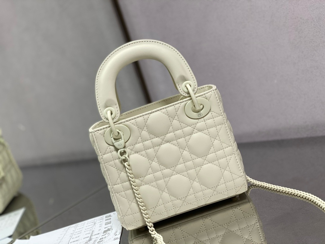 mini lady D*or bag 6.5 x 6 x 3 inches