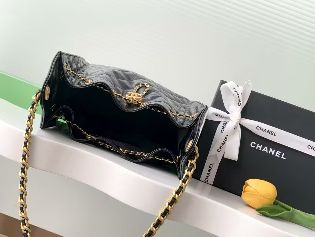 Ch*el 25c bucket bag 40x30x15cm