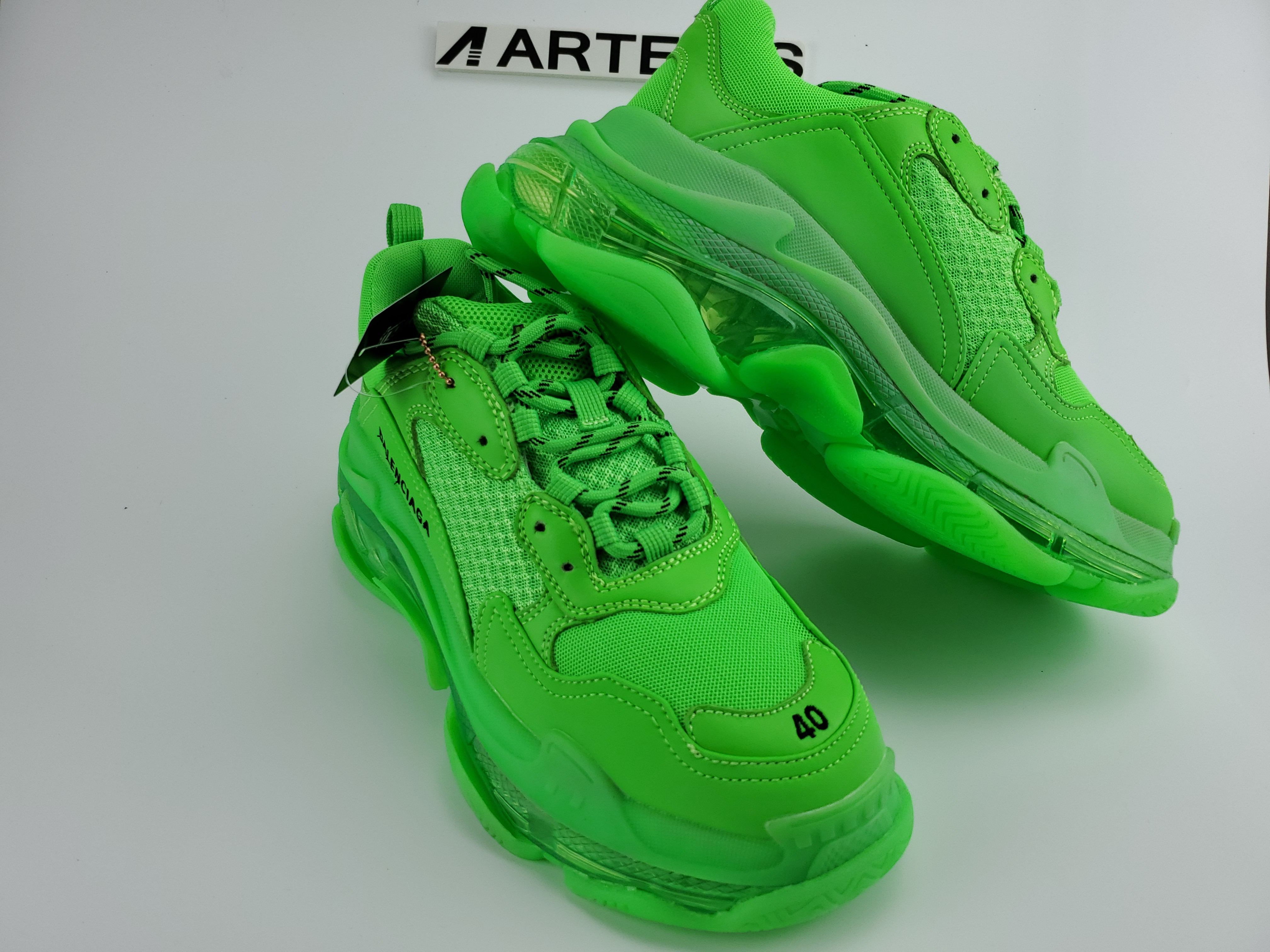 Balenciga Triple S Neon Green