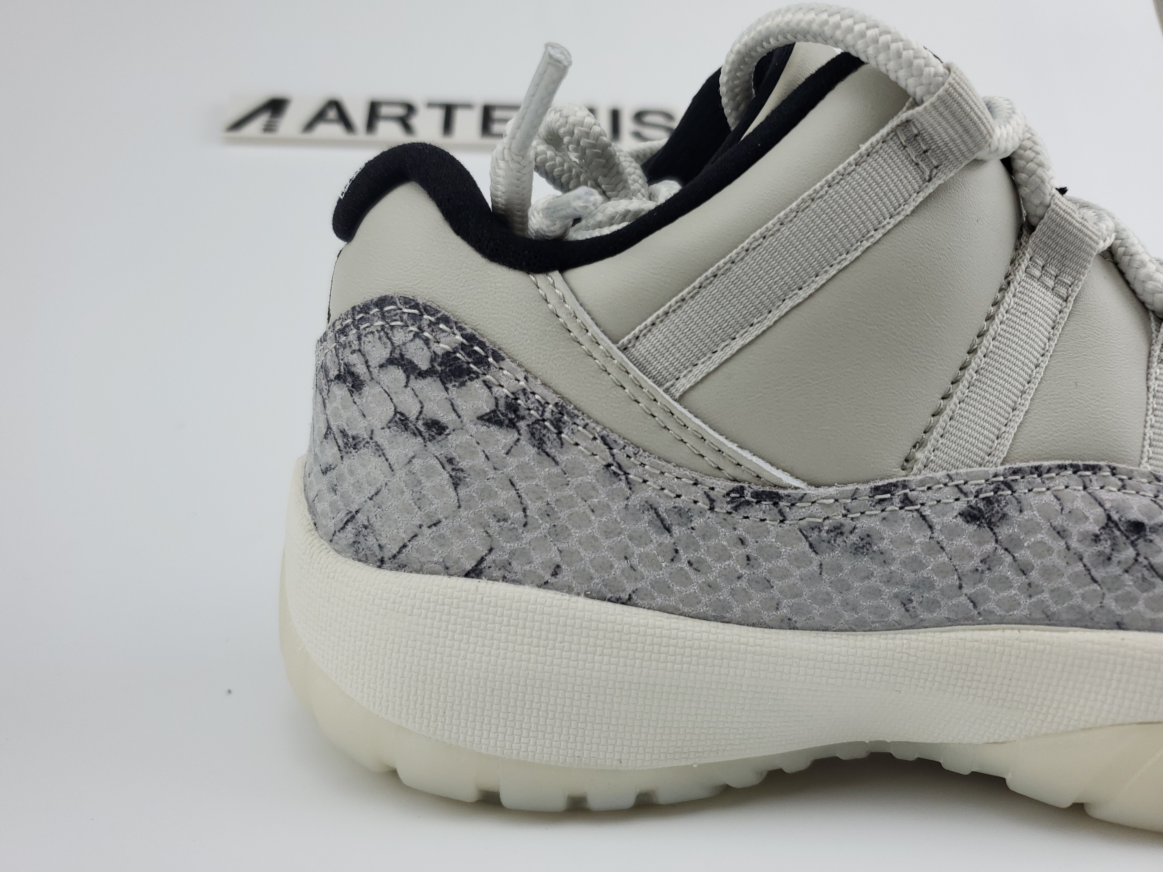 Air Jordan 11 Retro Low Snake Light Bone