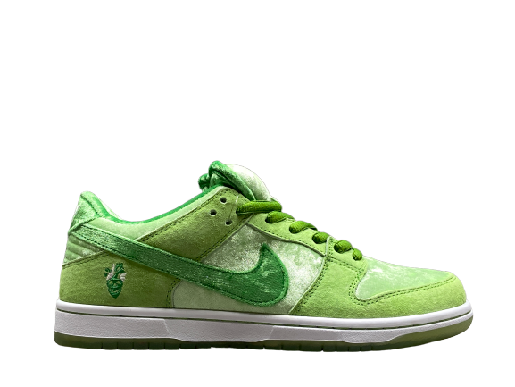nike sb dunk low strangelove skateboards green (cusT0mization version )