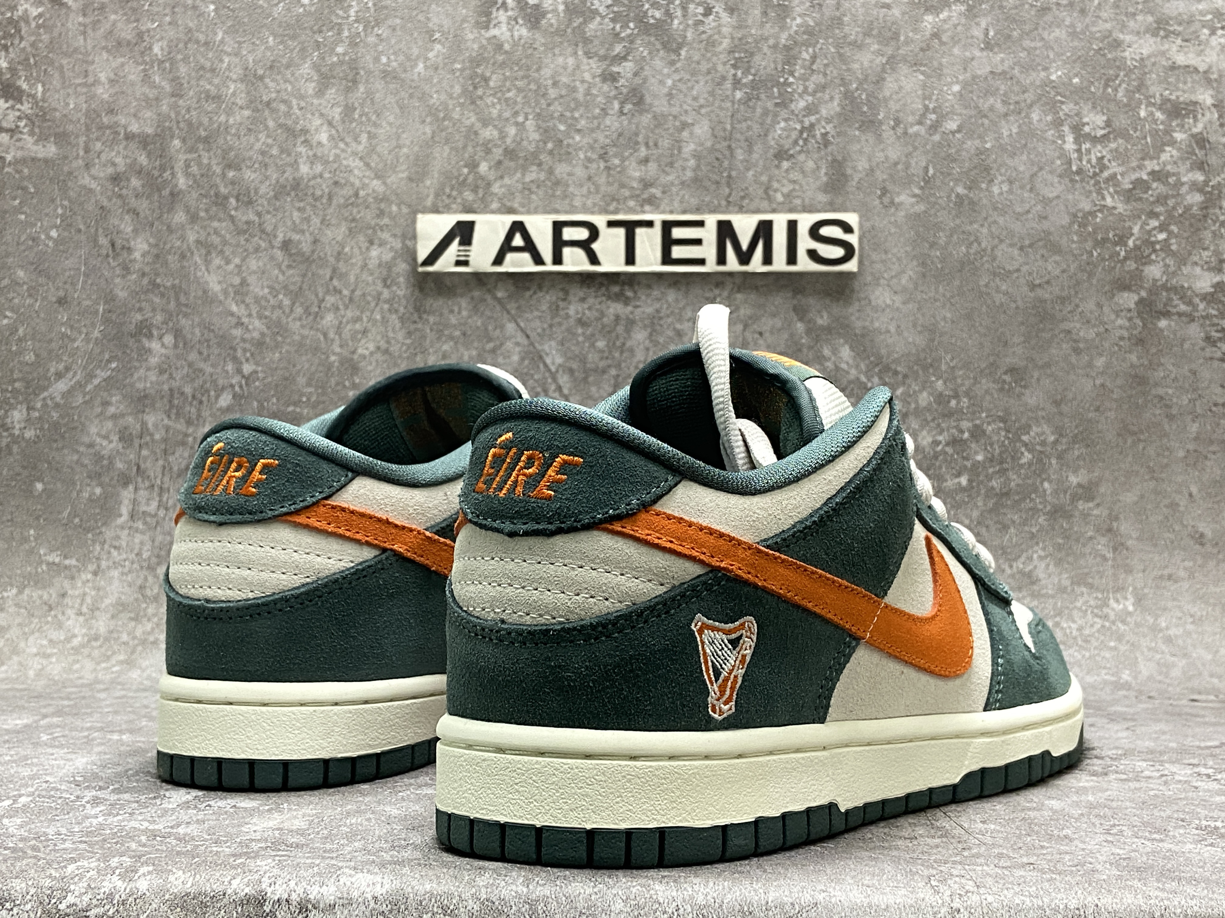 Nike Dunk SB Low Eire