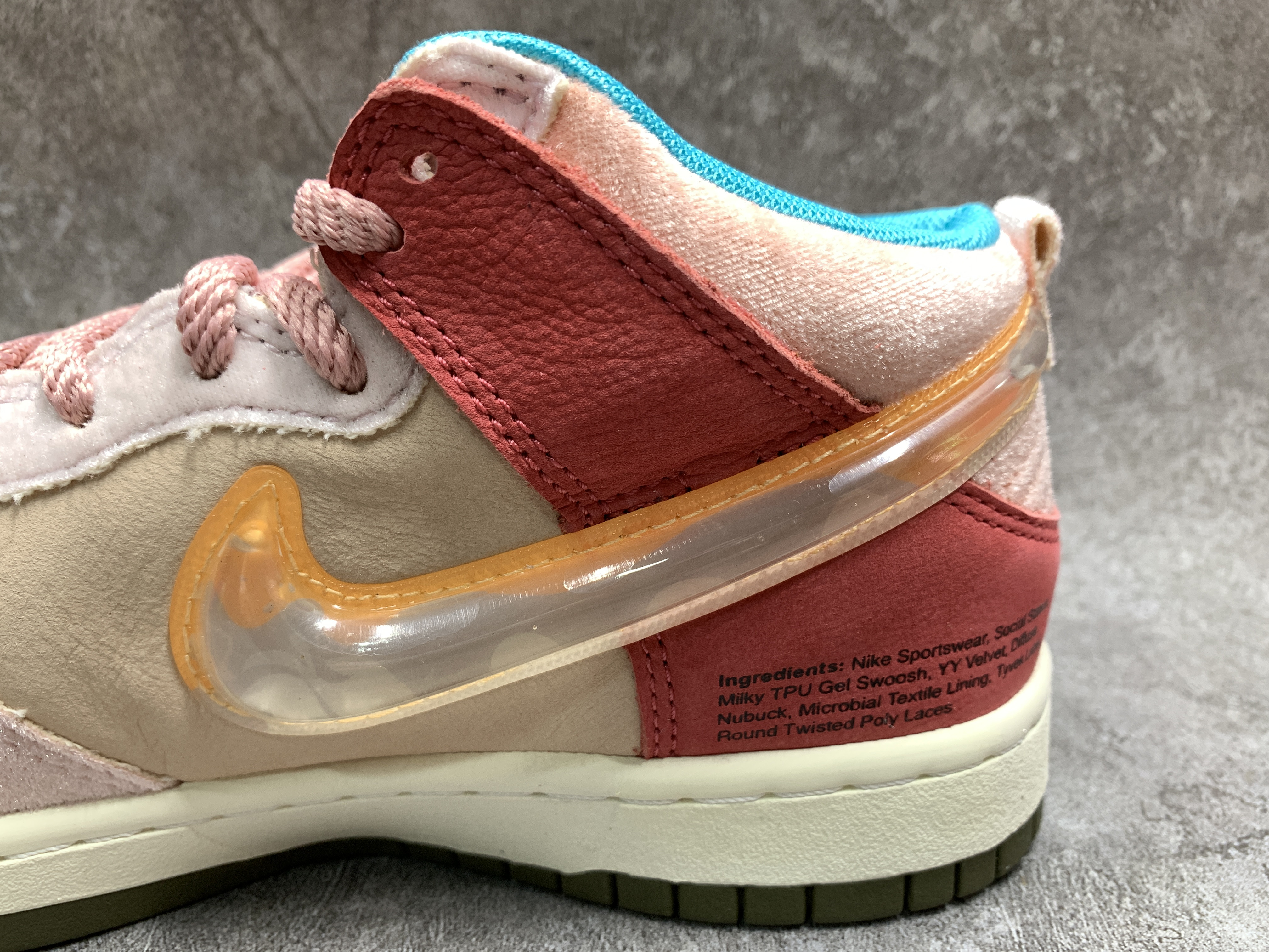 Nike Dunk Mid Social Status Free Lunch Strawberry Milk