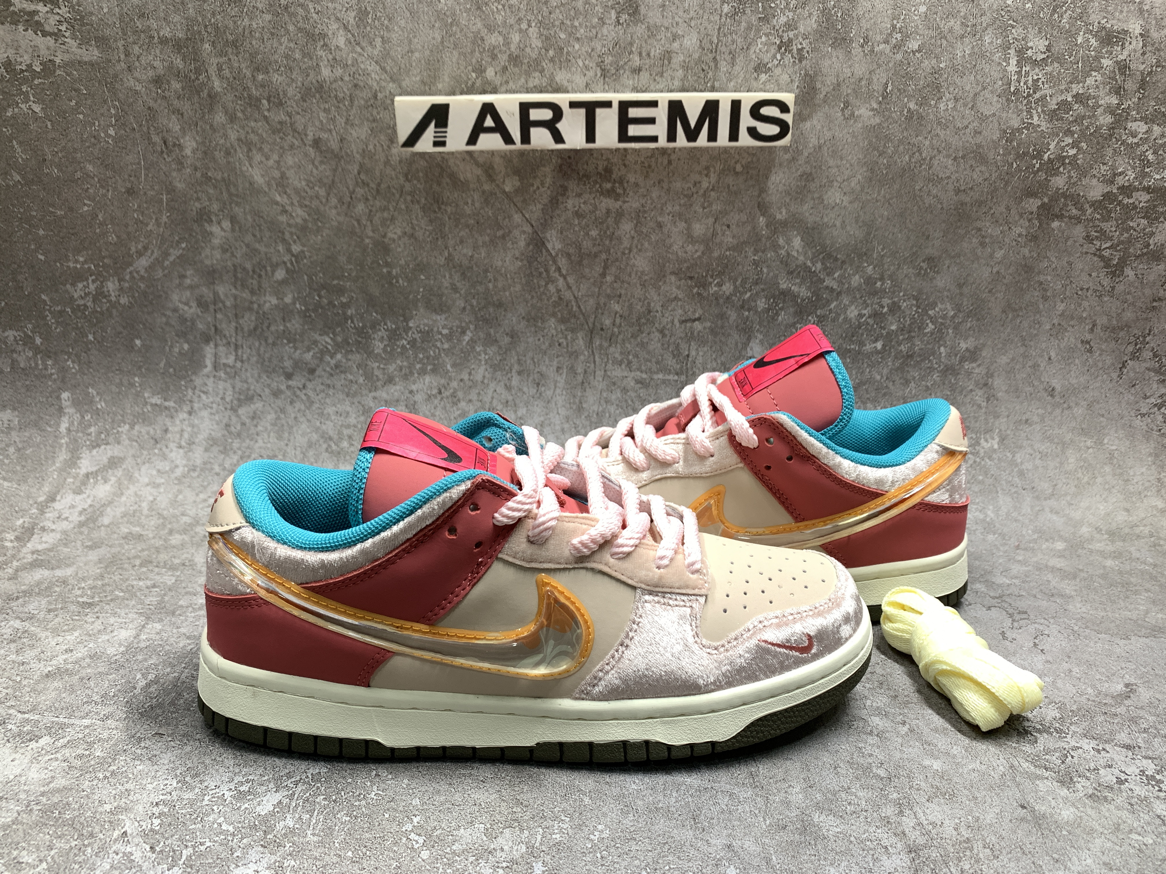 Nike Dunk Low Social Status Free Lunch Strawberry Milk
