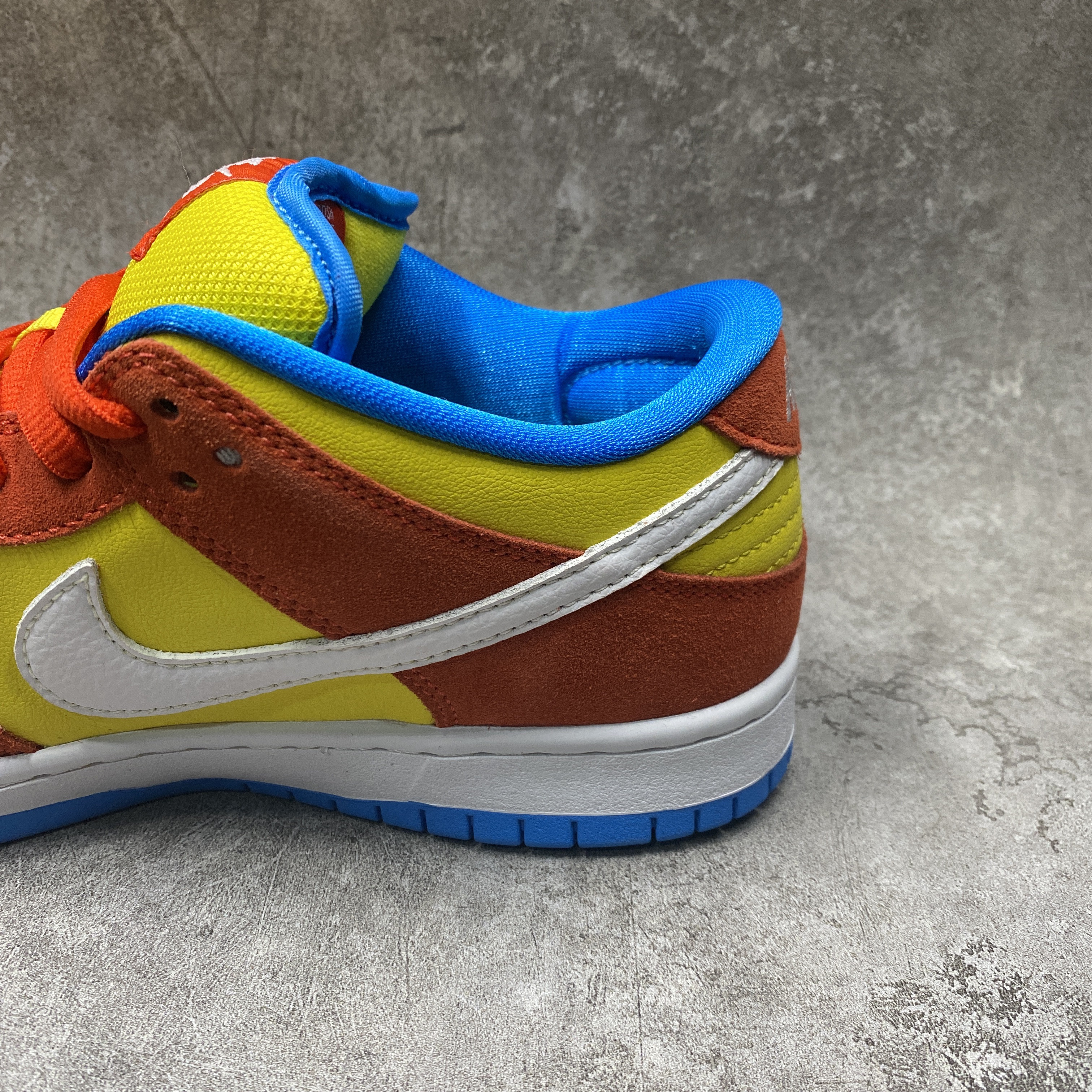 Nike SB Dunk Low Pro Bart Simpson