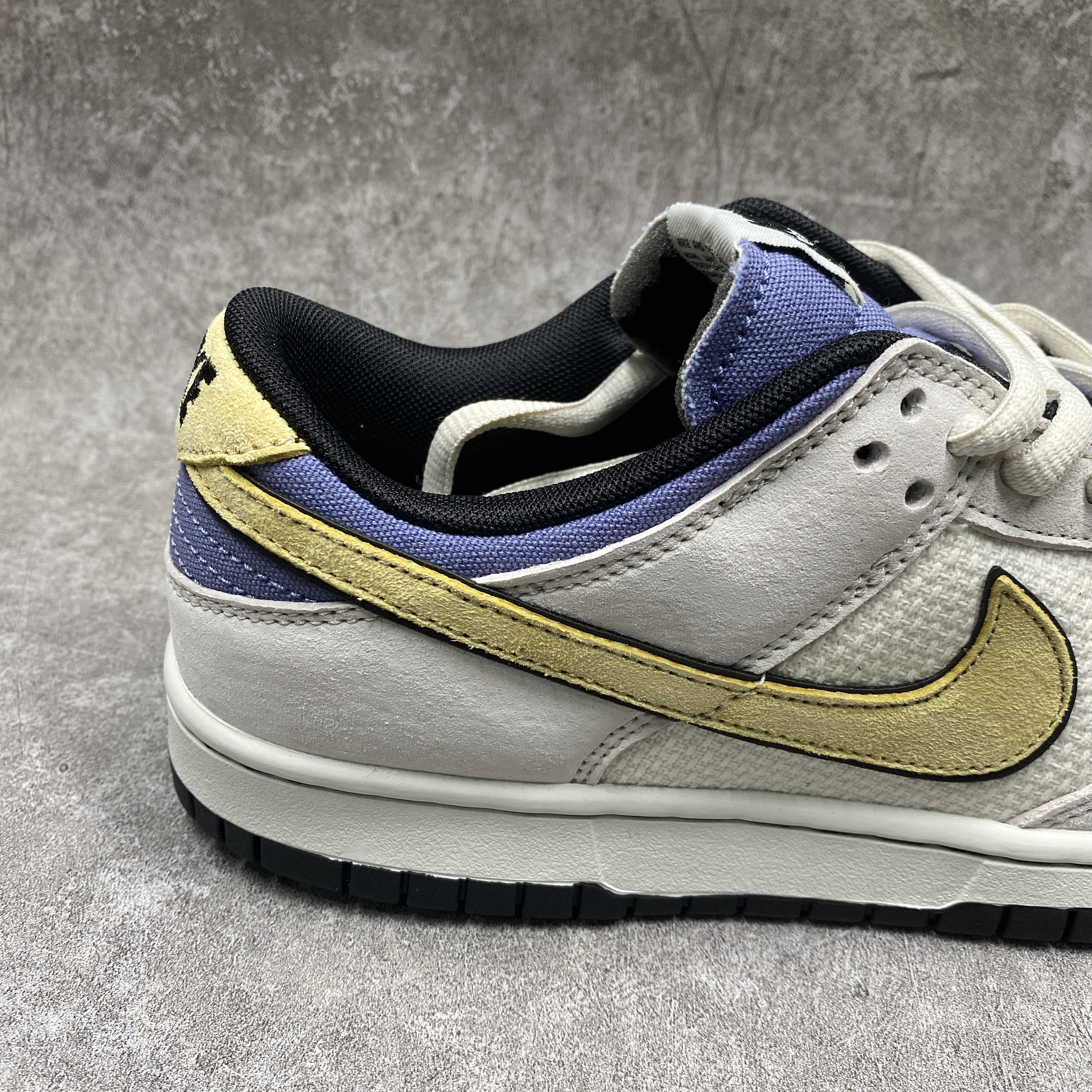 oT0mo katsuhiro x nike sb dunk low steamboy ost yellow blue