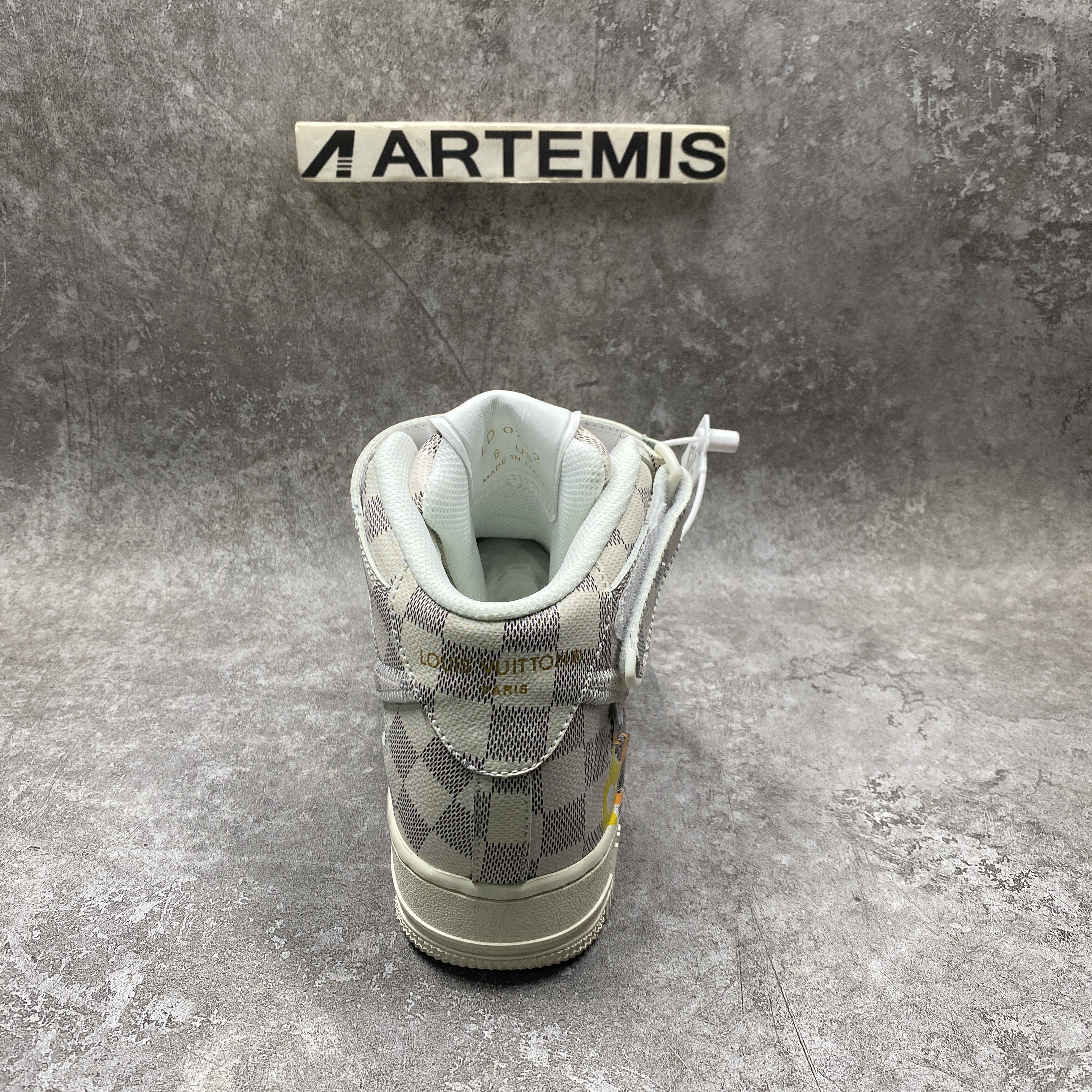 1v x nike air force 1 mid by virgil abloh Gr*ffiti