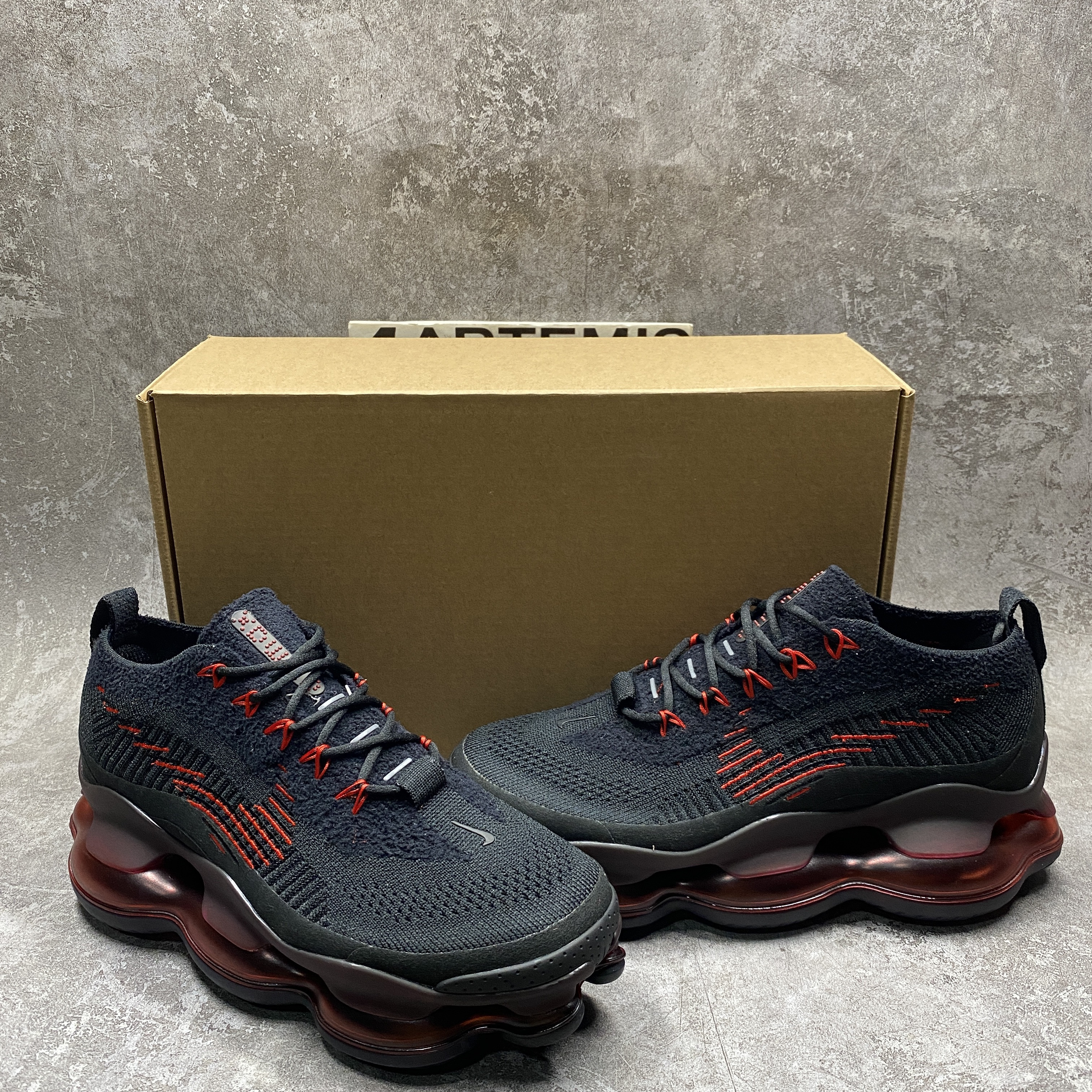 Nike Air Max Scorpion Flyknit Bred