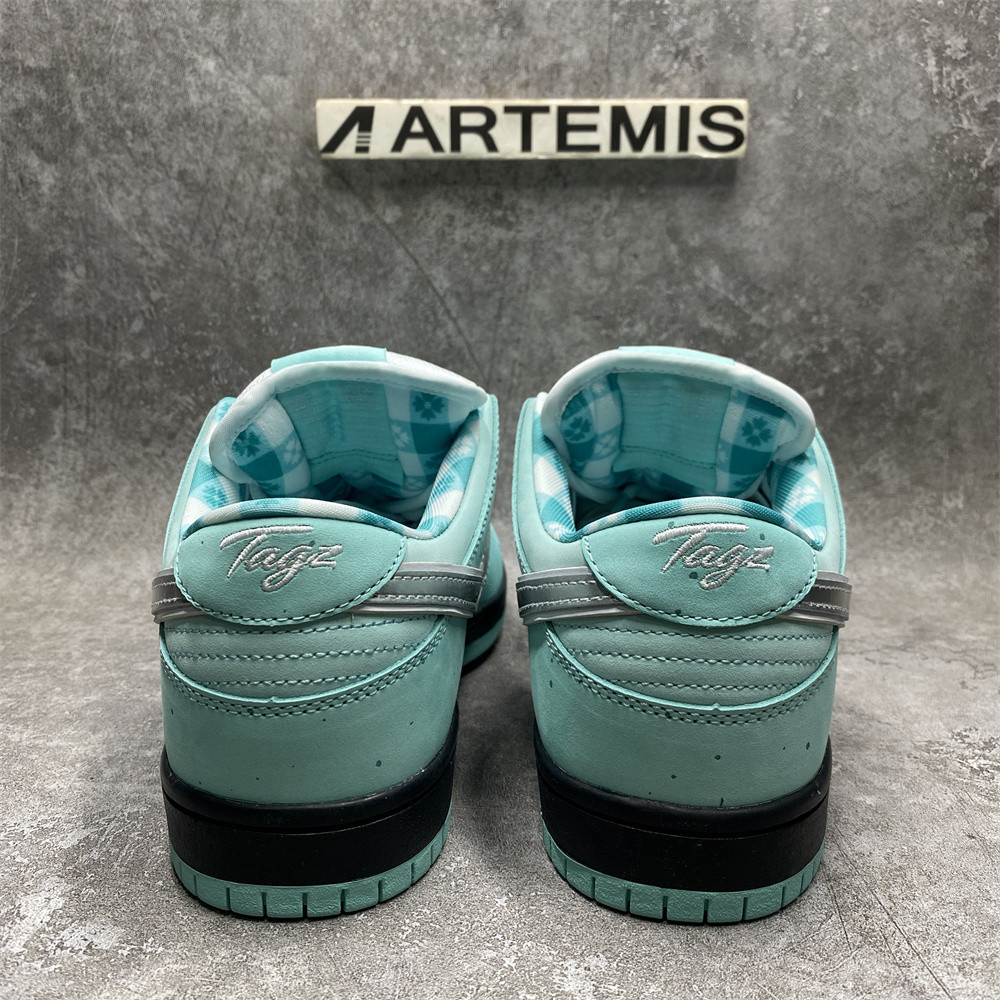 Nike SB Dunk Low green