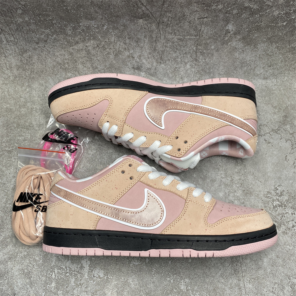 Nike SB Dunk Low Pink
