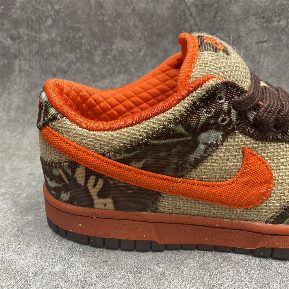 NIKE DUNK LOW PRO SB 