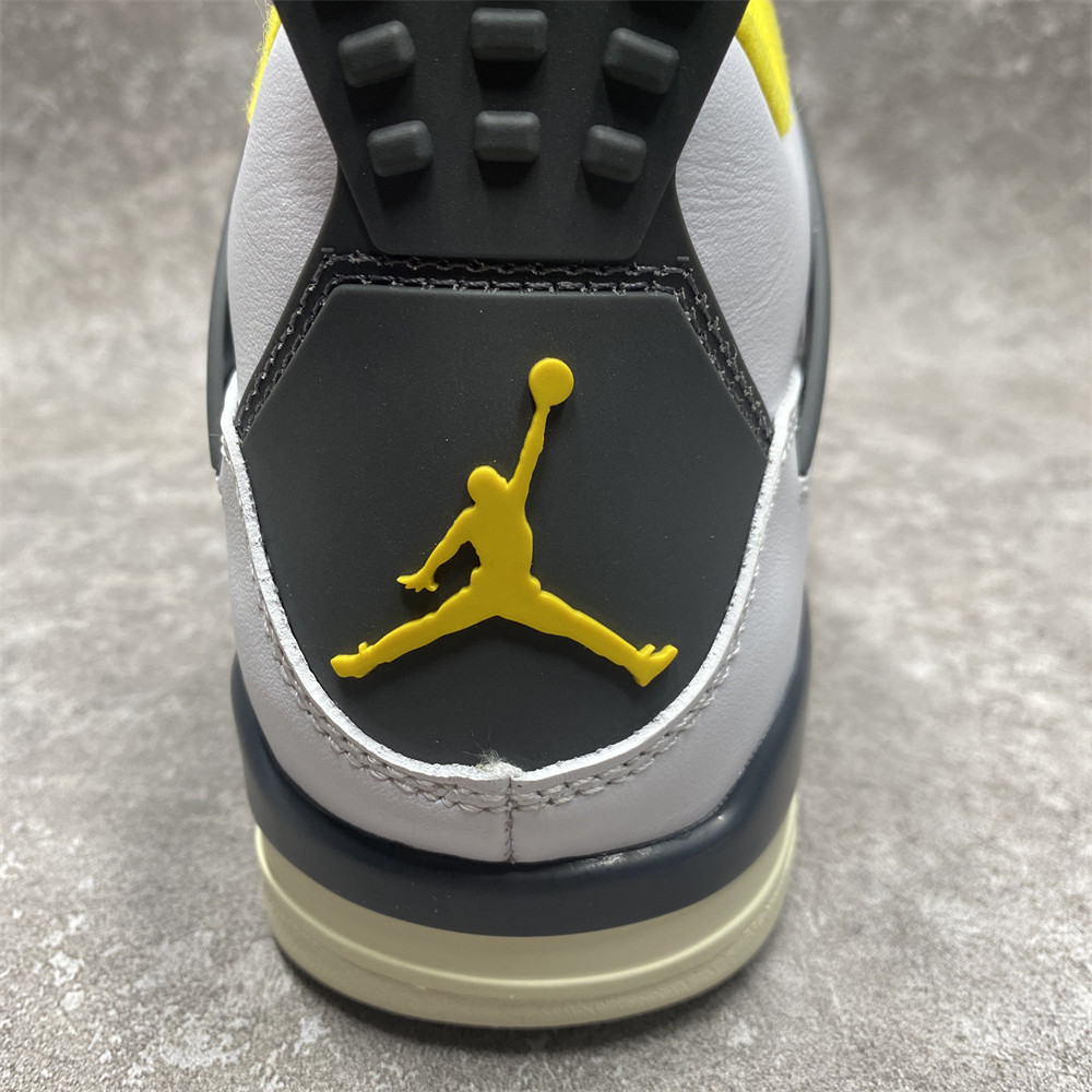 WMNS AIR JORDAN 4 RETRO