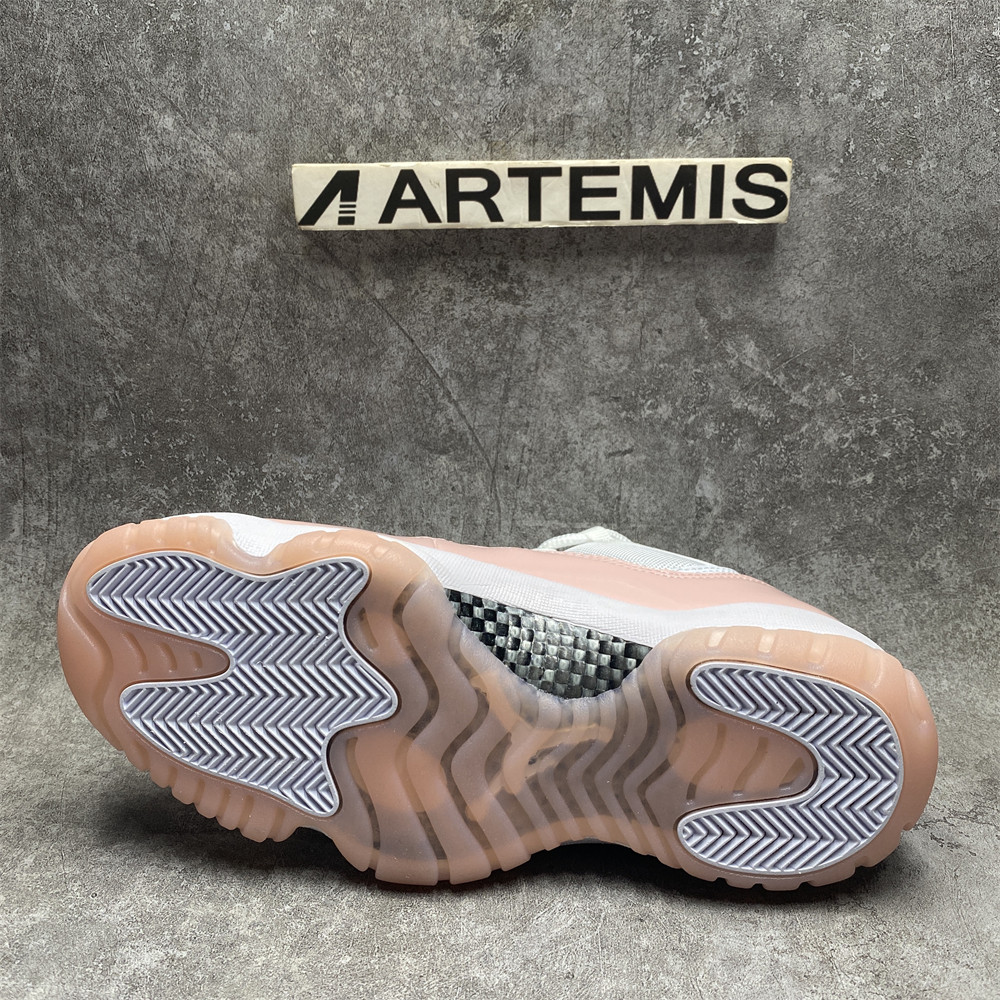 WMNS AIR JORDAN 11 RETRO LOW