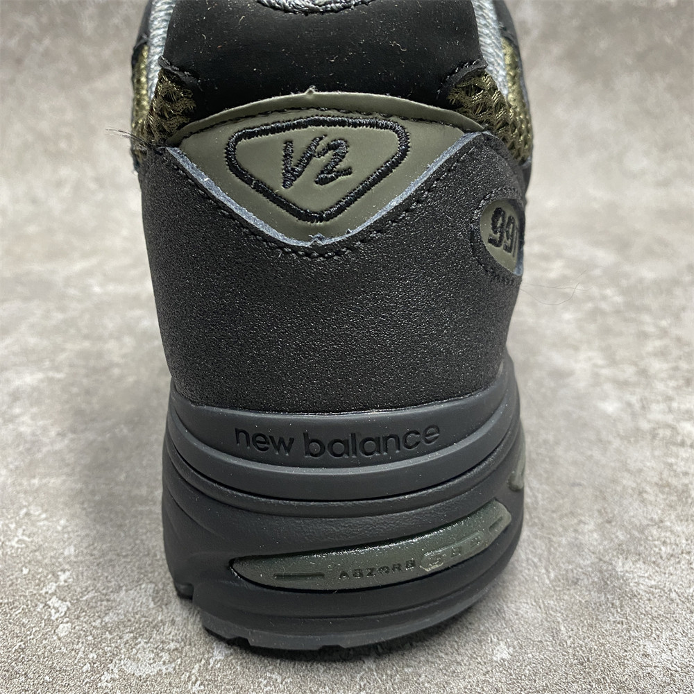 new Ba1an*e stone island x 991v2 made in england
