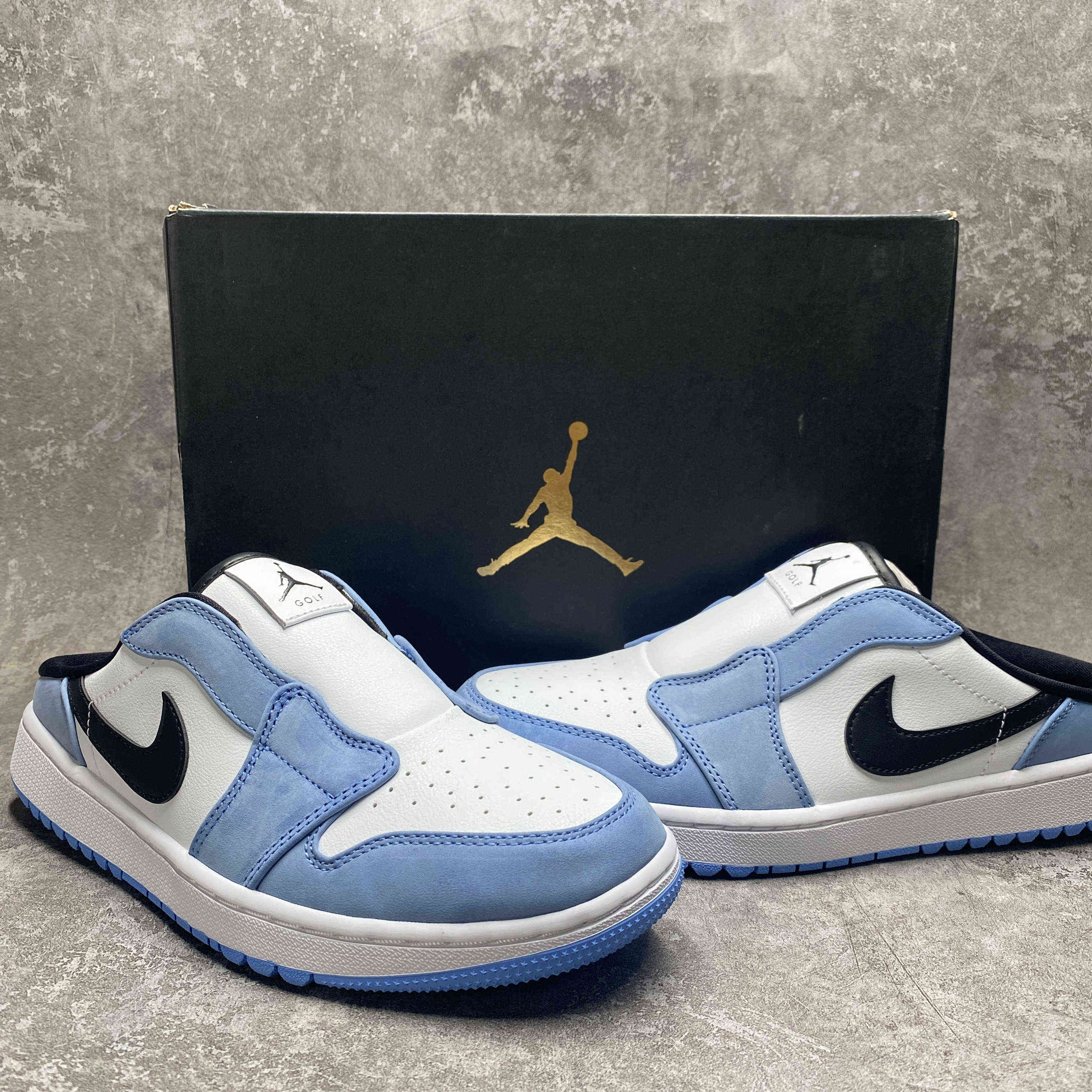 UA AIR JORDAN MULE GOLF UNIVERSITY BLUE NOW AVAILABLE