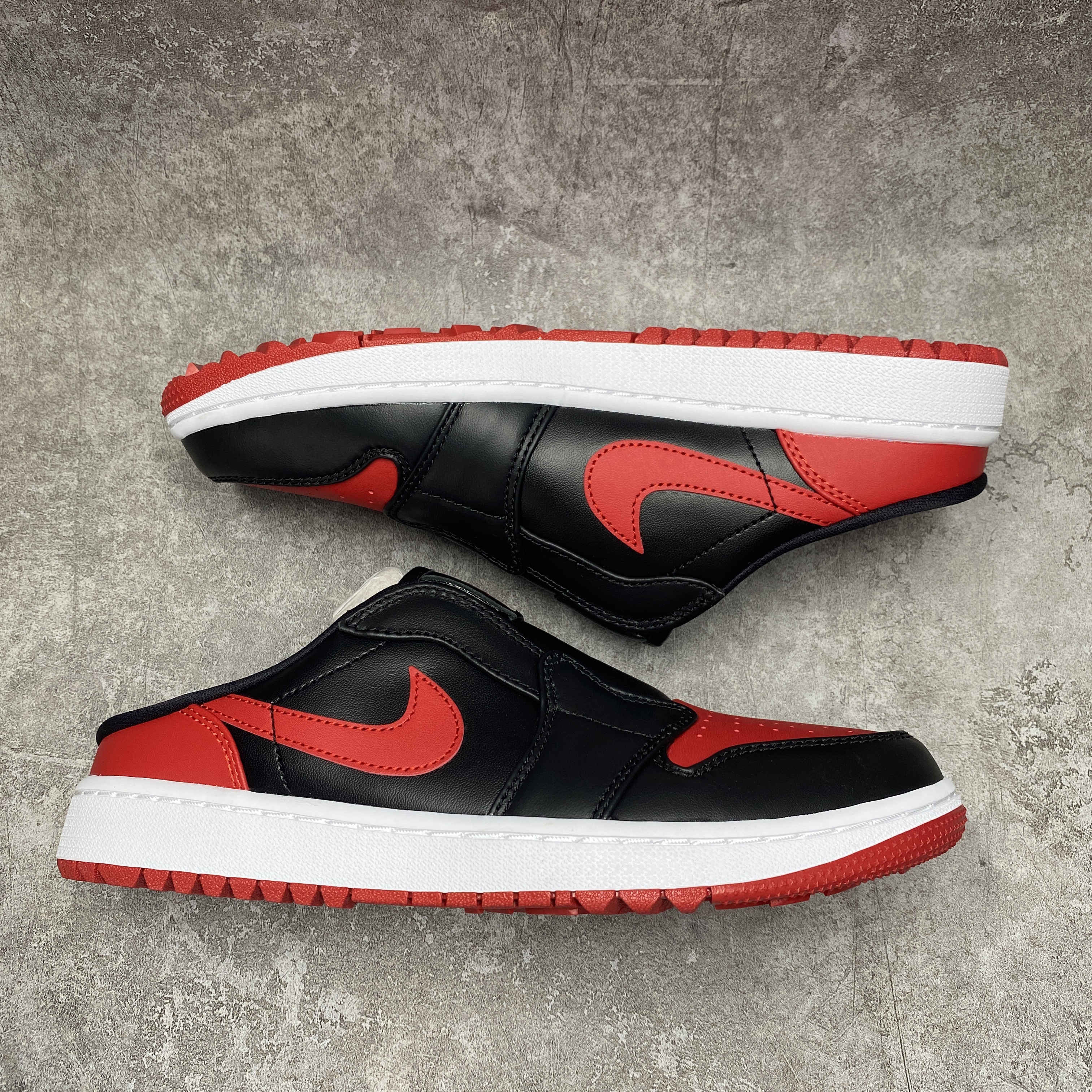 UA Jordan 1 Mule Golf Bred