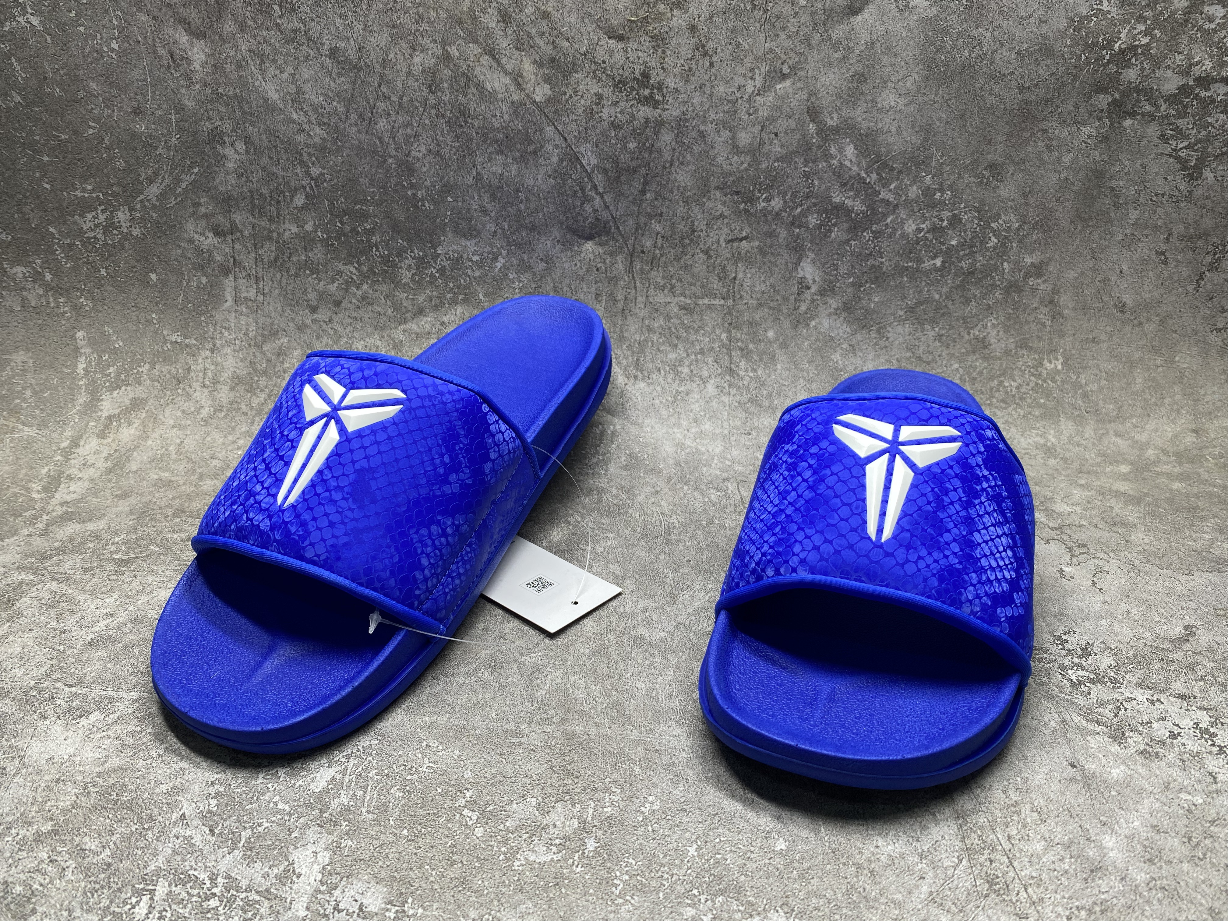 UA Nike Offcourt Slide