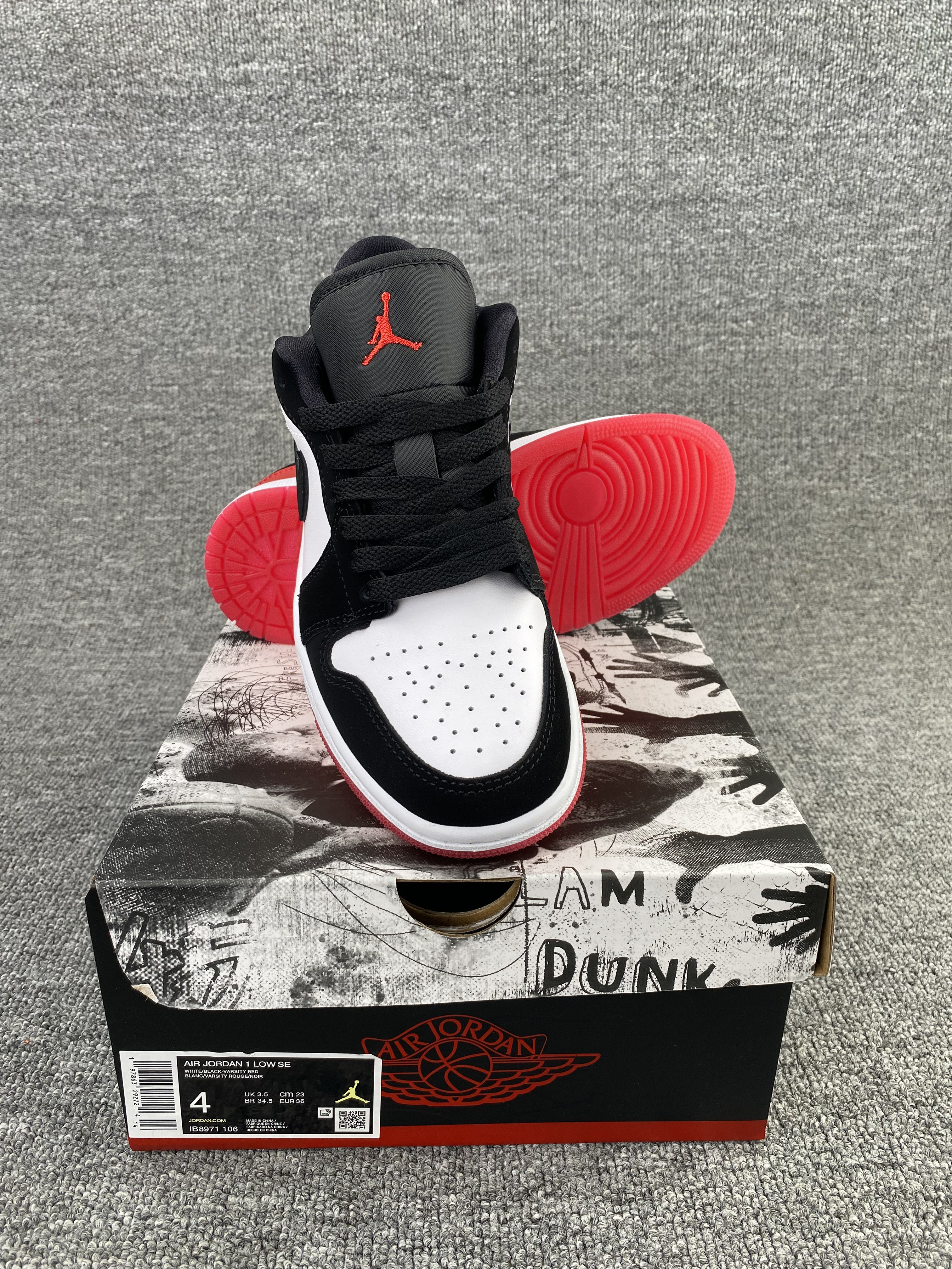 UA AIR JORDAN 1 LOW SE