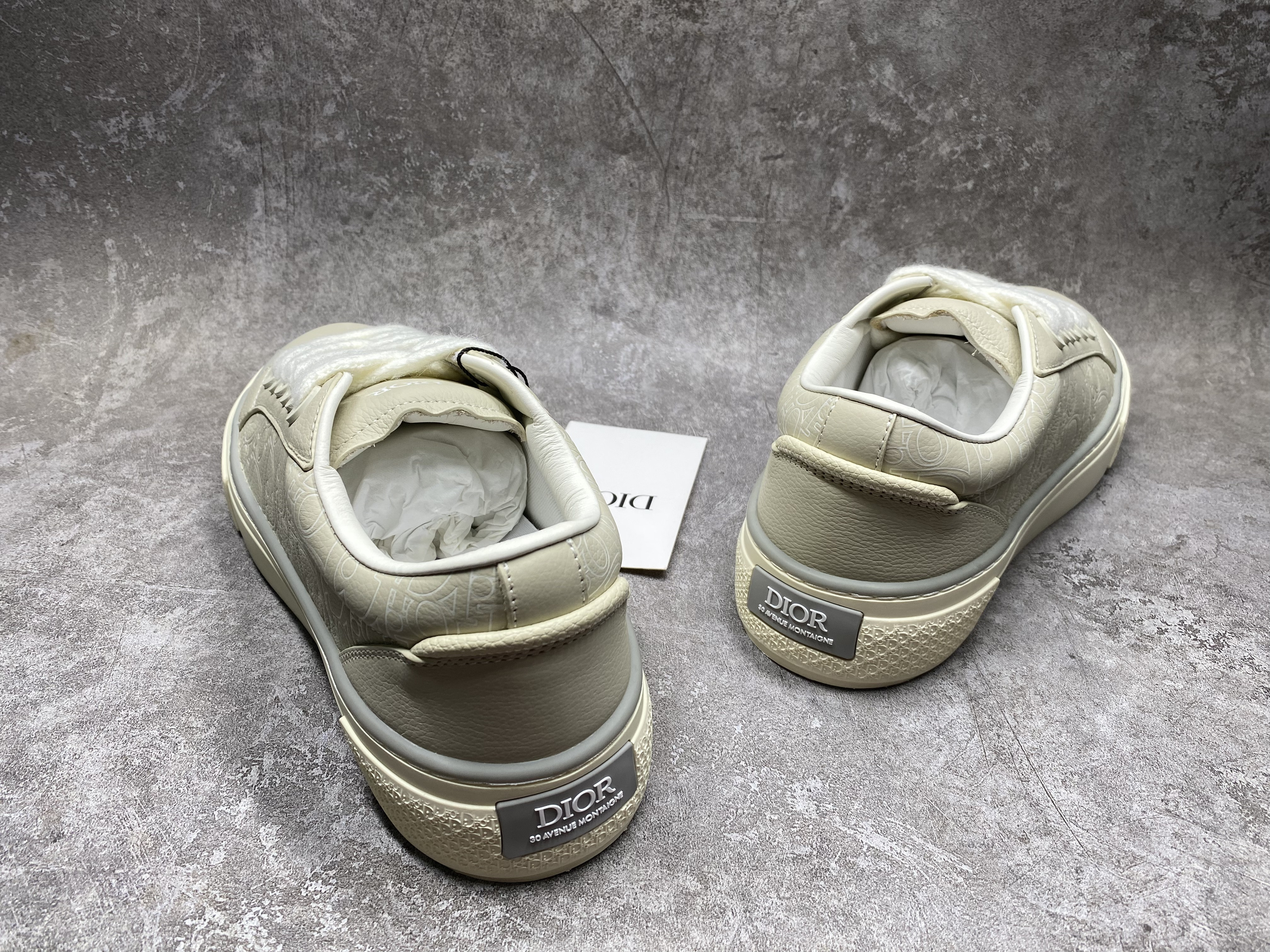 ua D*or b33 sneaker