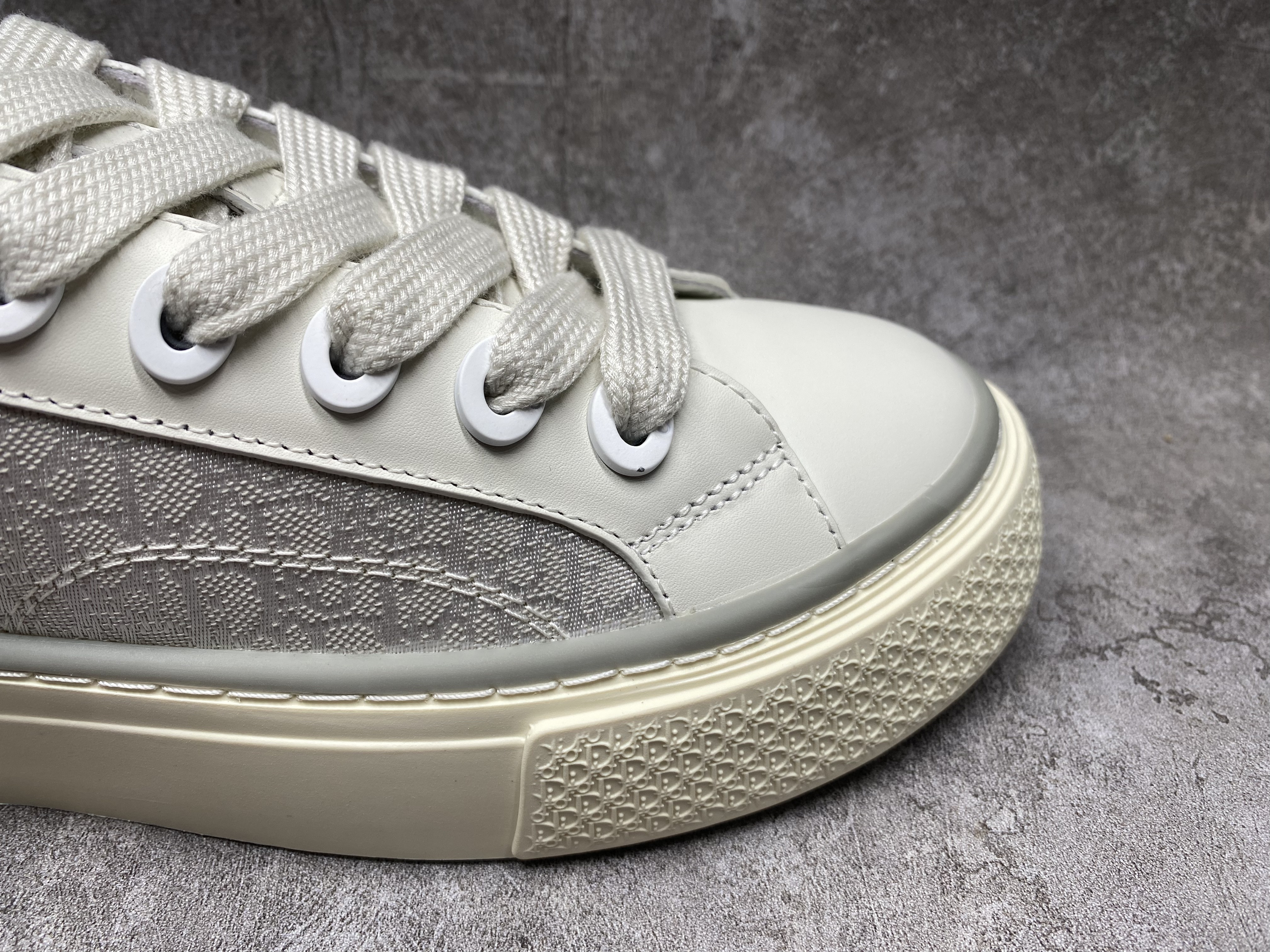 ua D*or b33 sneaker