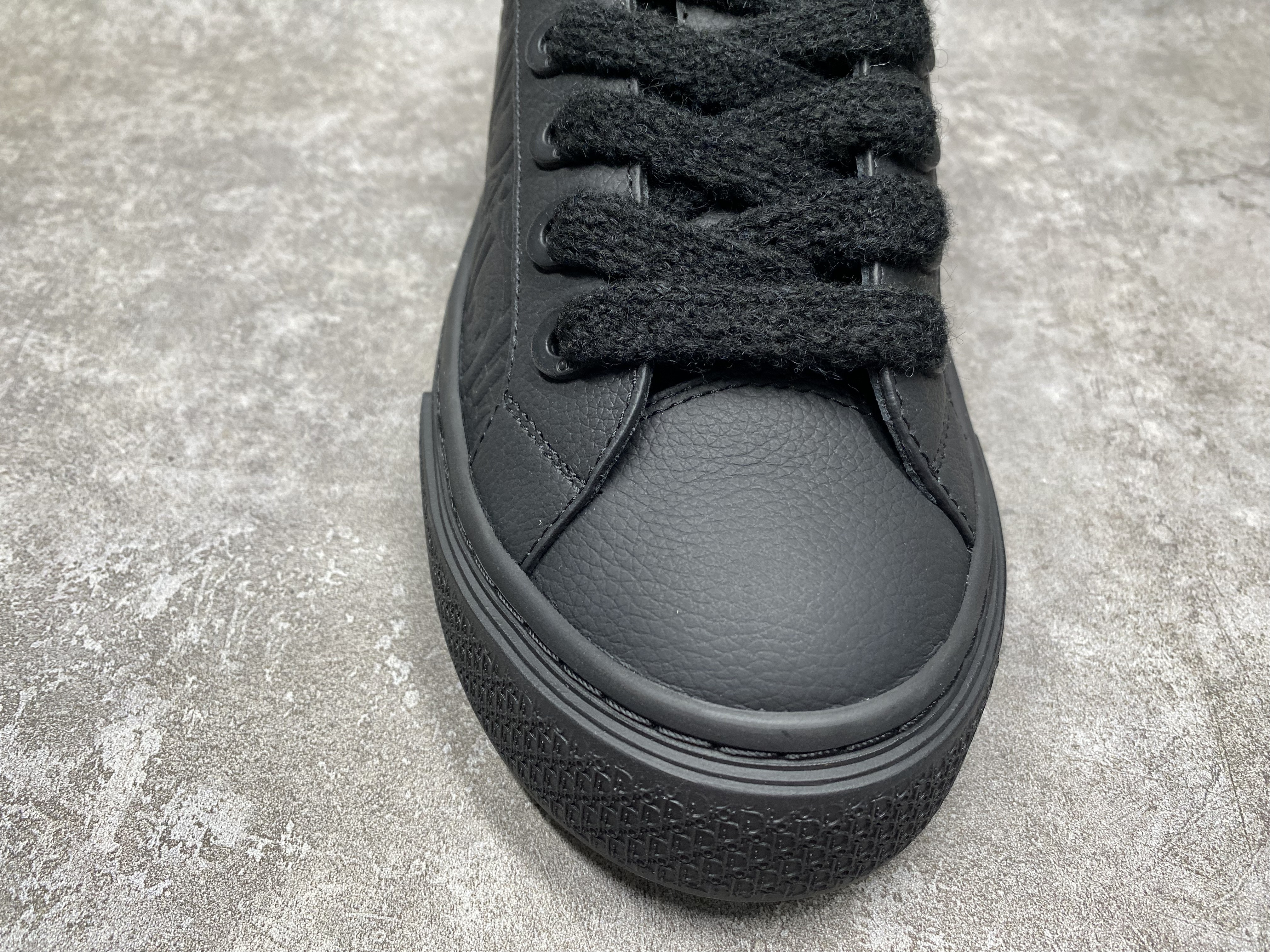 ua D*or b33 sneaker