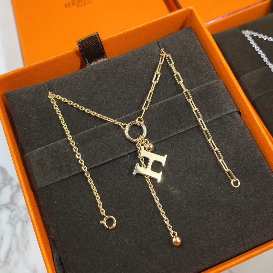 H**mes mandarin duck h necklace
