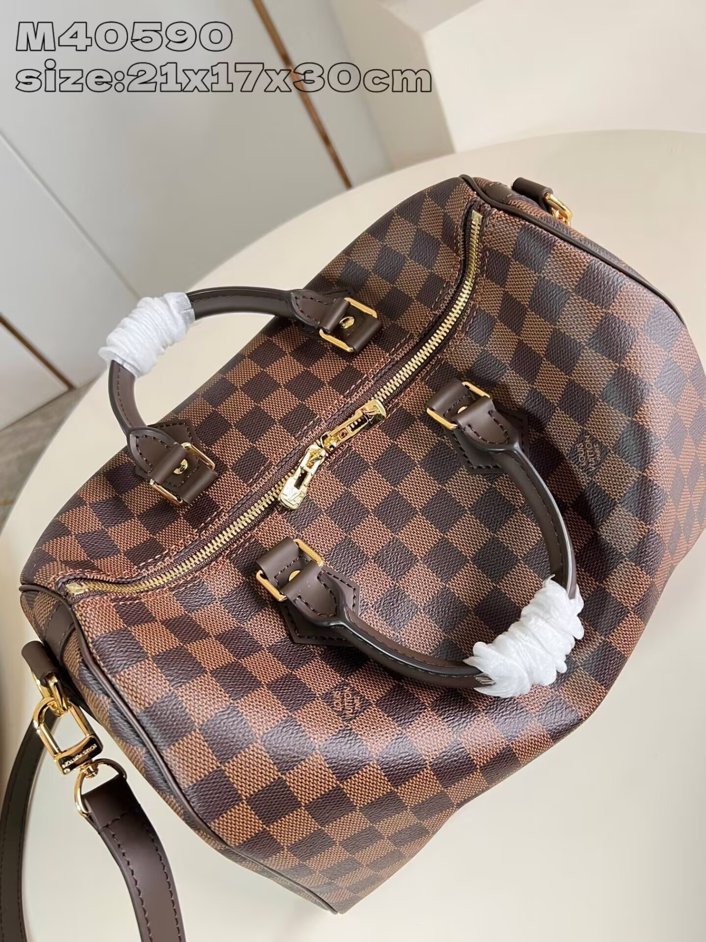LV Speedy Bandouliere 30 M40590 30x21x17cm
