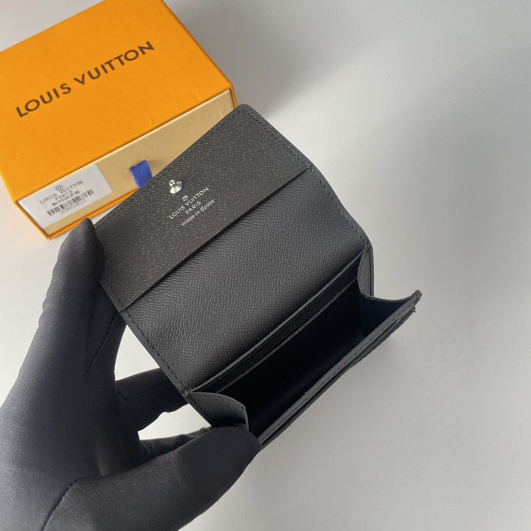 LV ENVELOPE BUSINESS CARD HOLDER M63338