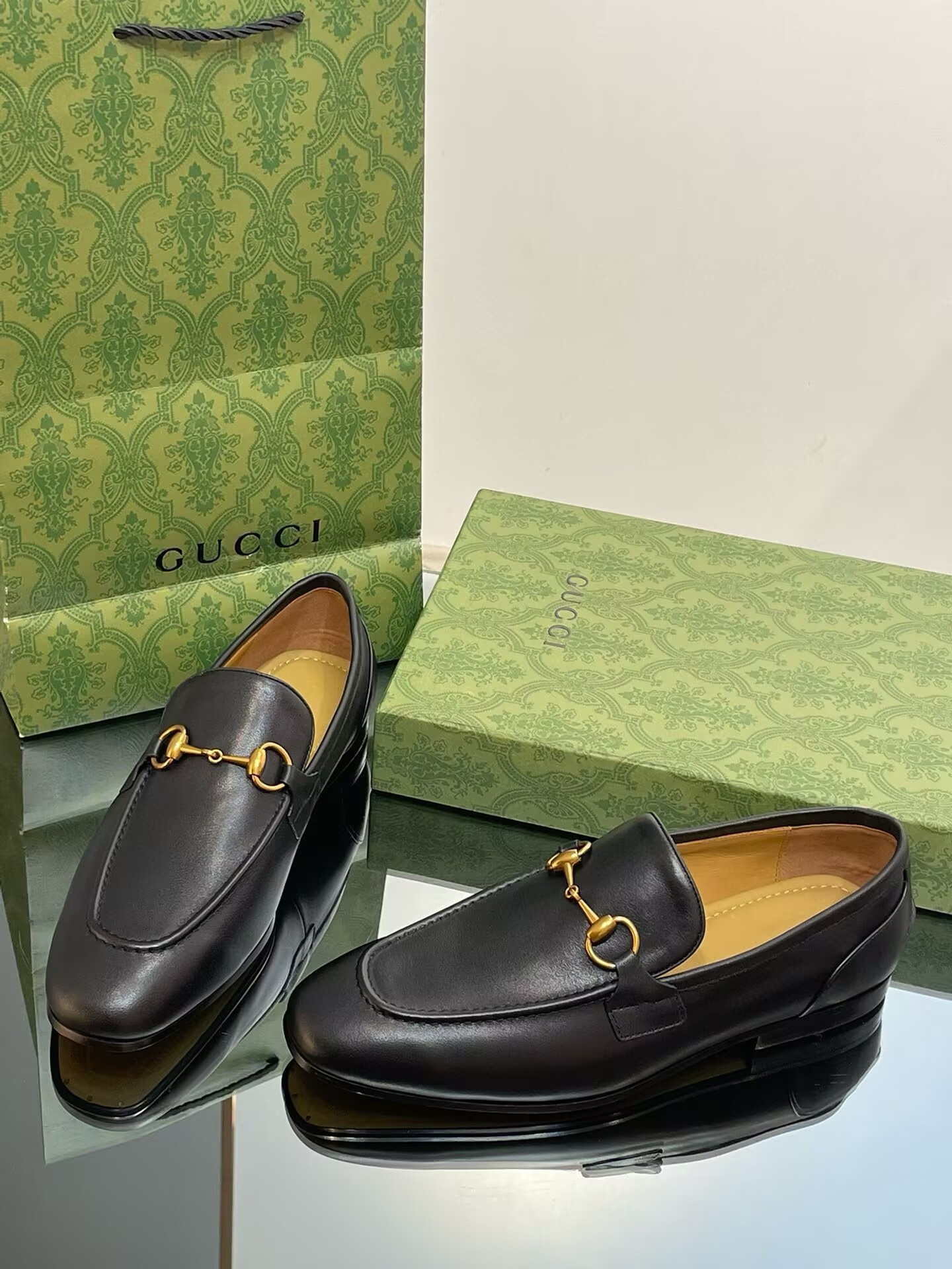 ua G*u*i moccasins and loafers for men
