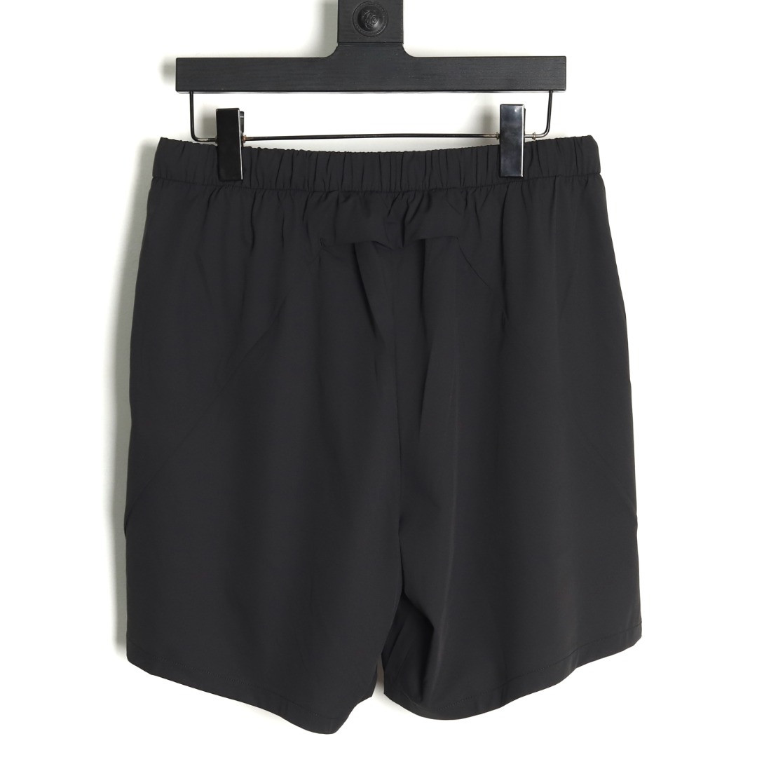 Descente Sports shorts