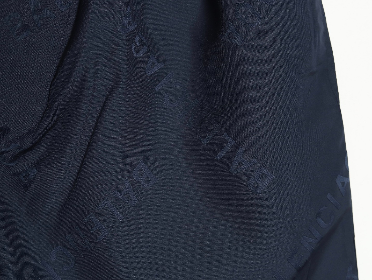 Ba*len*cia*ga 25ss shorts