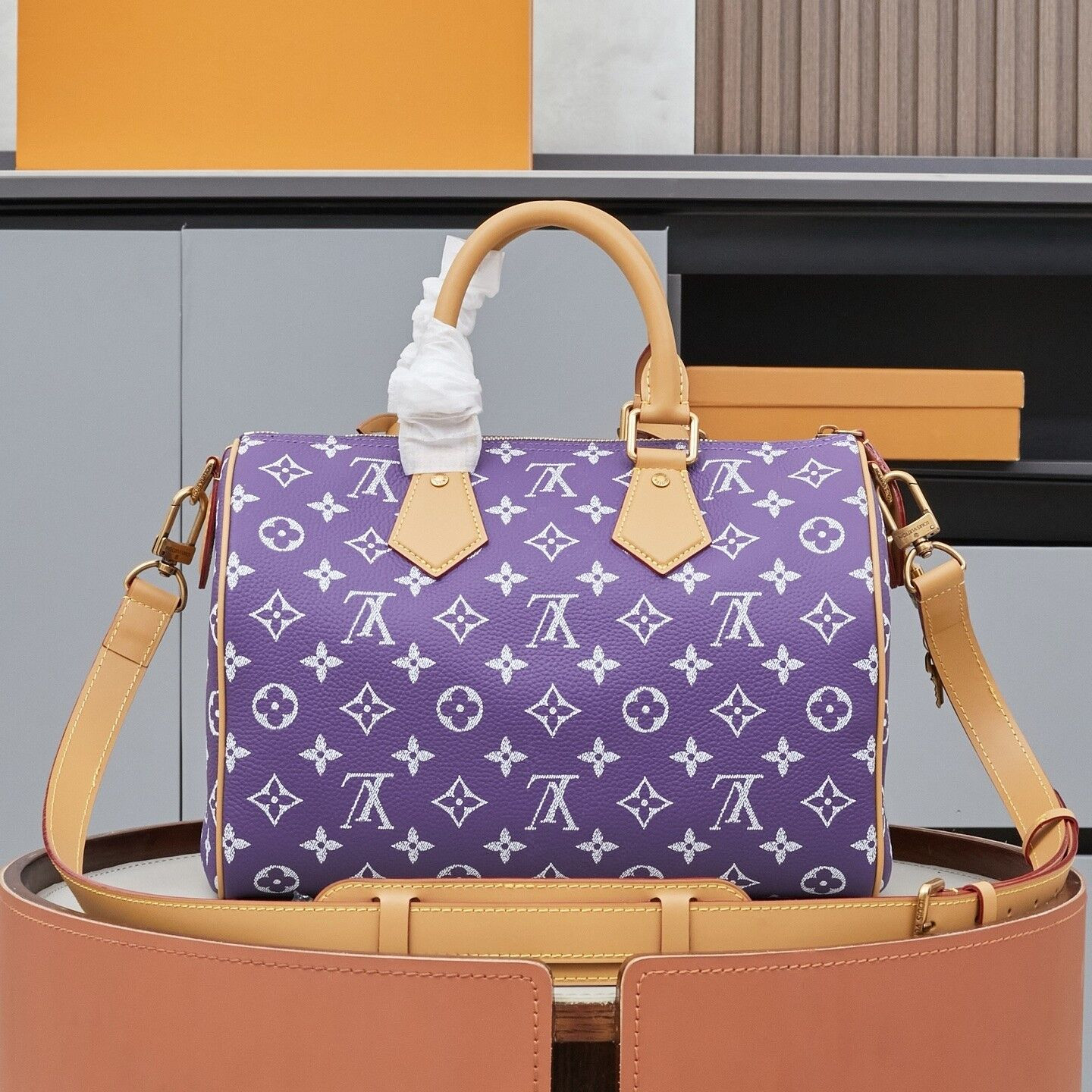 LV Speedy P9 Bandoulière 30 M11562-1 30x21x17cm