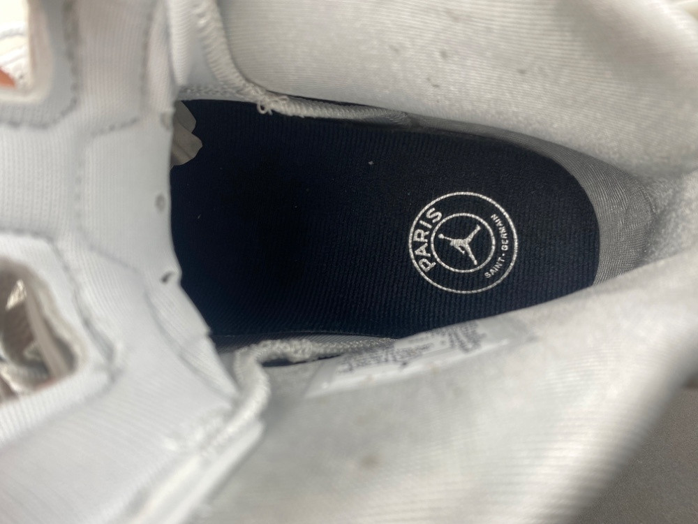 UA Air Jordan 6 "PSG"