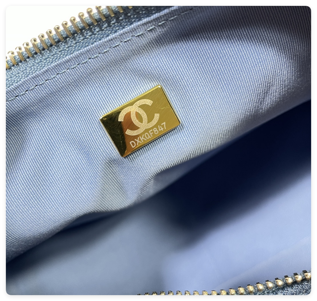 ch*el cruise 2024/25 large hobo bag washed De*1m & gold-tone metal blue 22x 31x 15cm