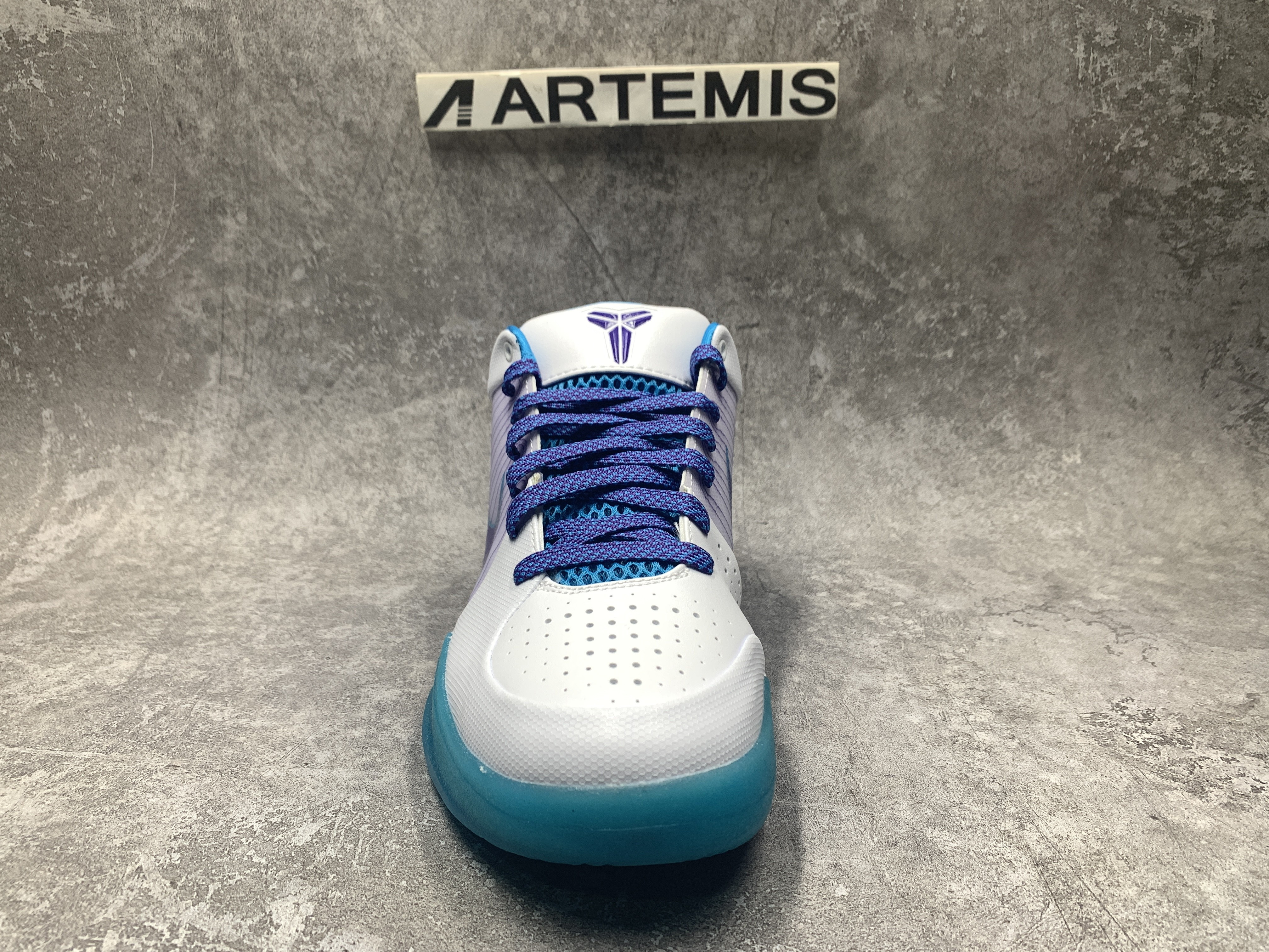 Nike Kobe 4 Protro Draft Day Hornets