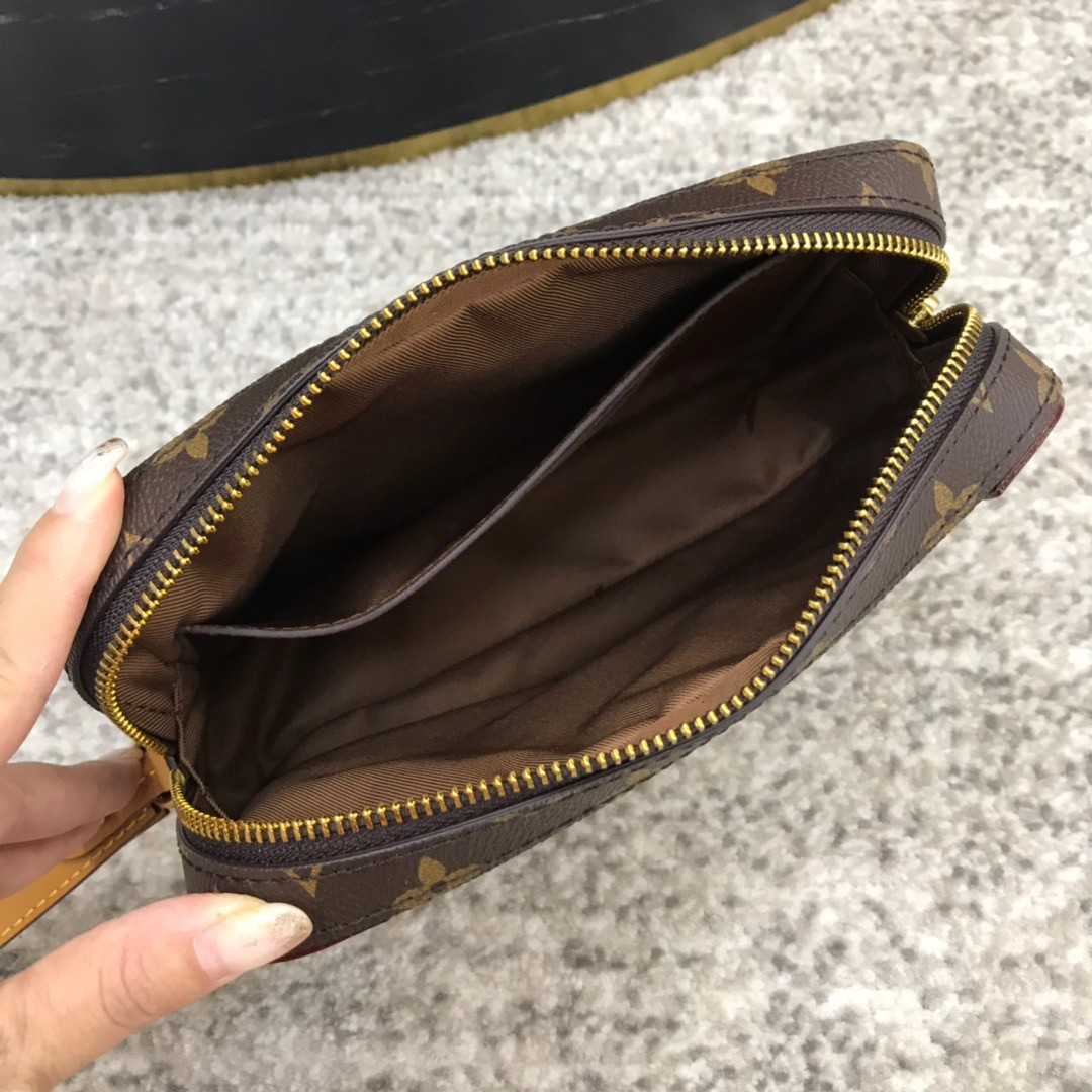 LV SOFT TRUNK M44779