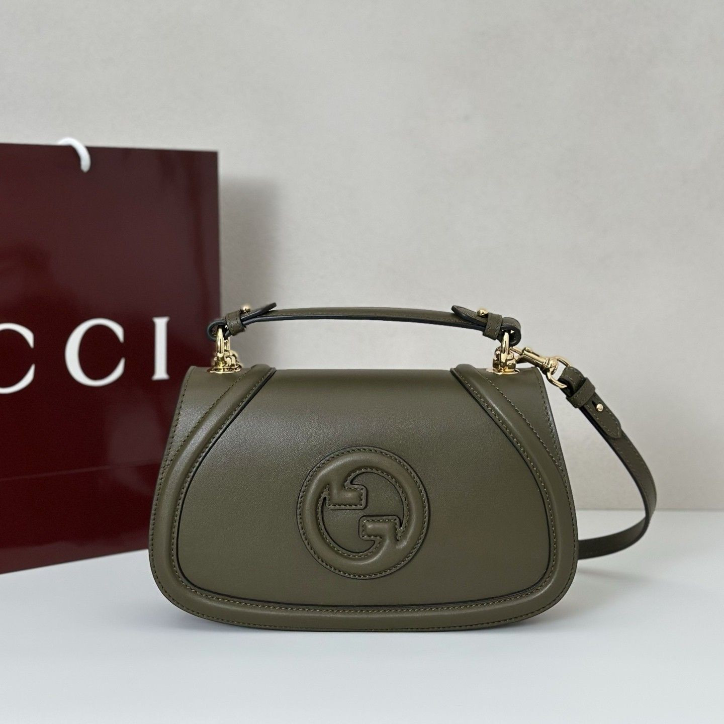 G*u*i blondie medium top handle bag 27x17x7cm