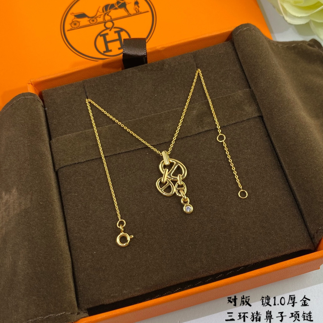 H**mes necklace