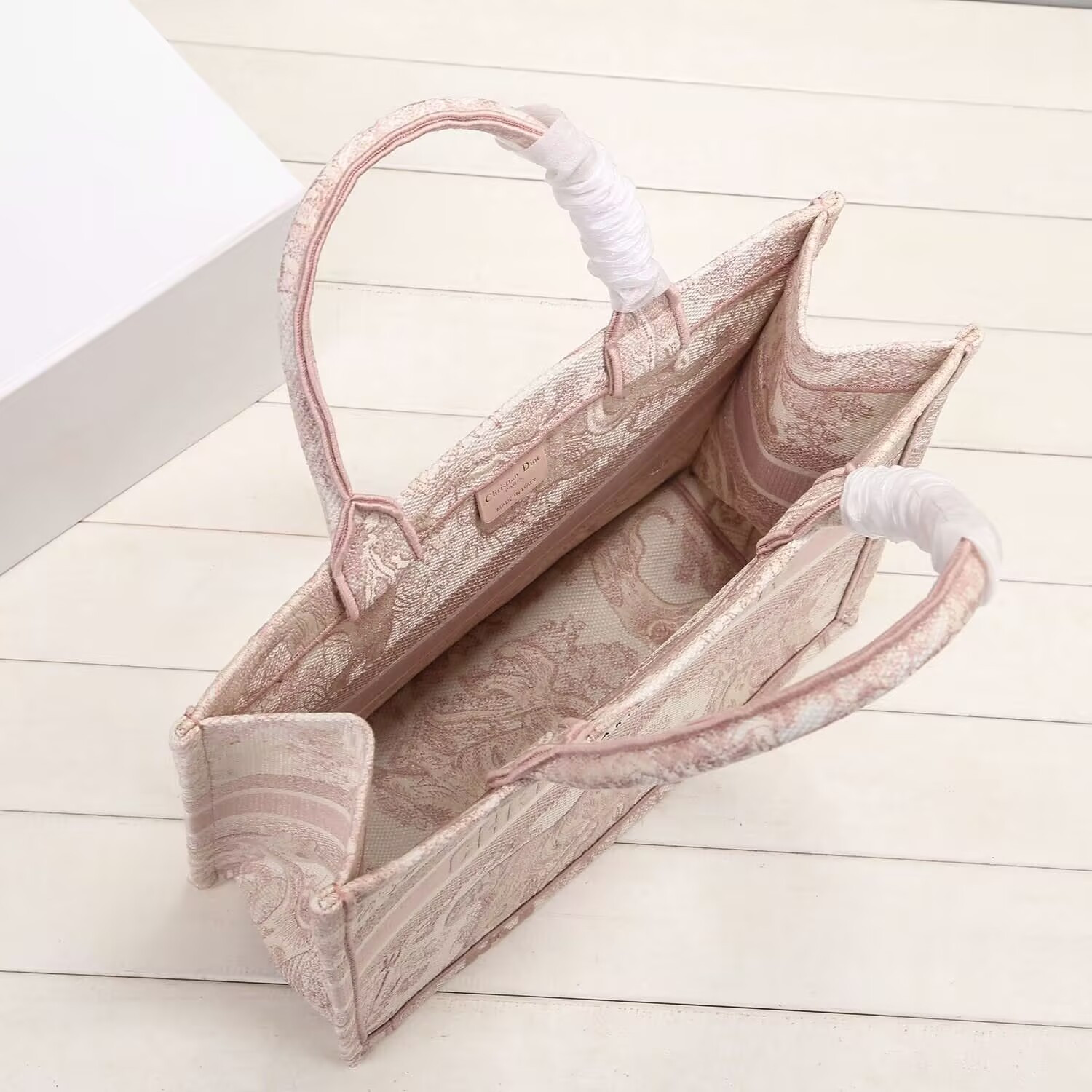 D*or tote 36 x 18 x 28cm