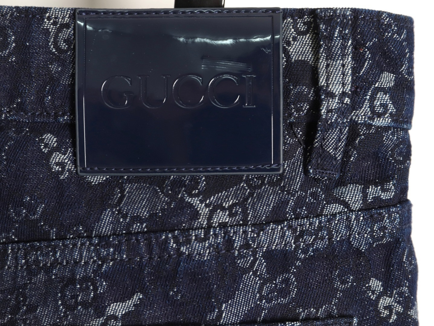 G*u*i guc jeans suit