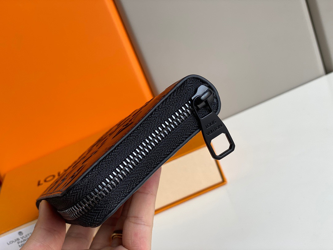 LV ZIPPY WALLET VERTICAL M80505