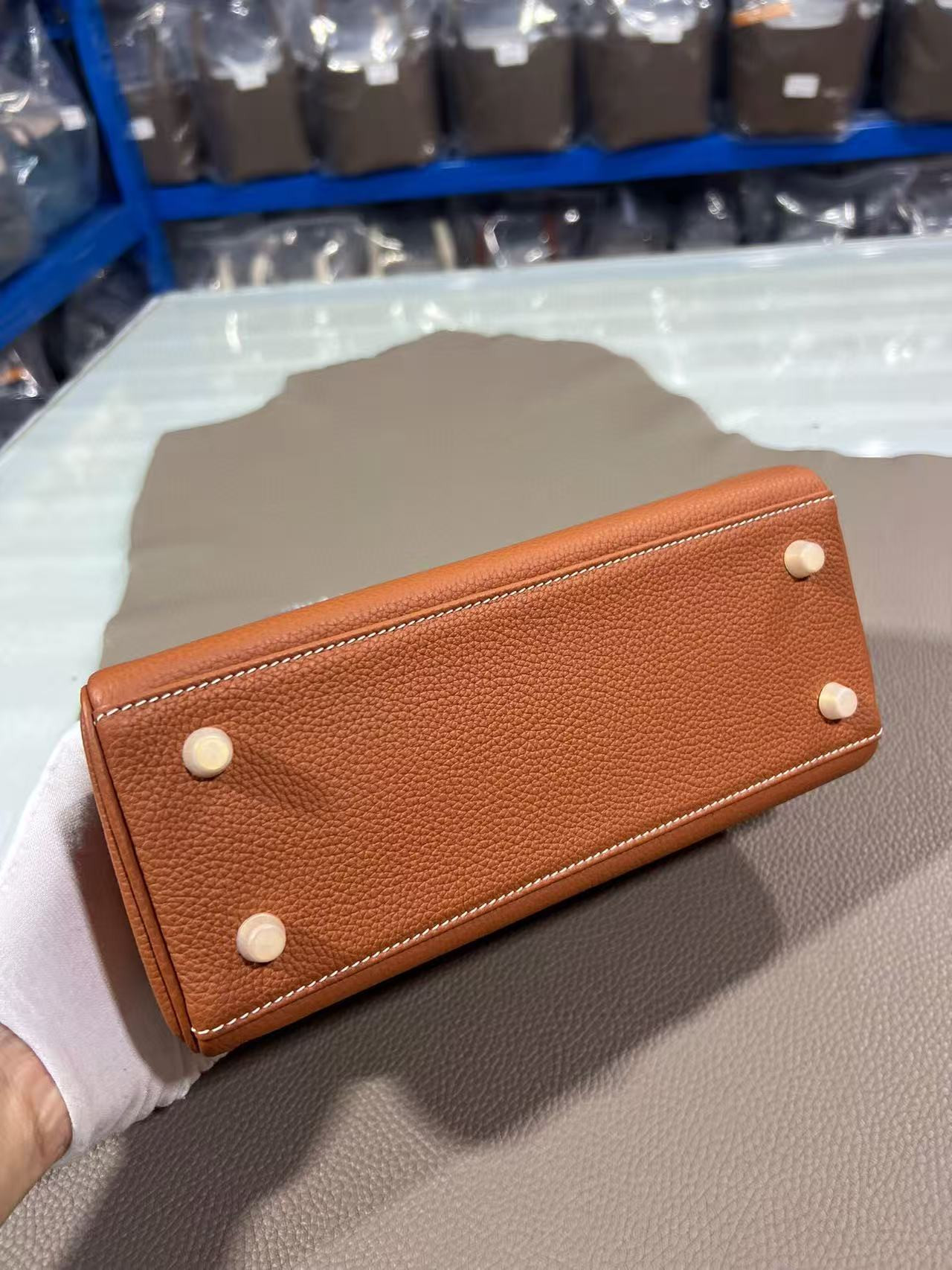 H**mes togo kelly gold-tone hardware 25