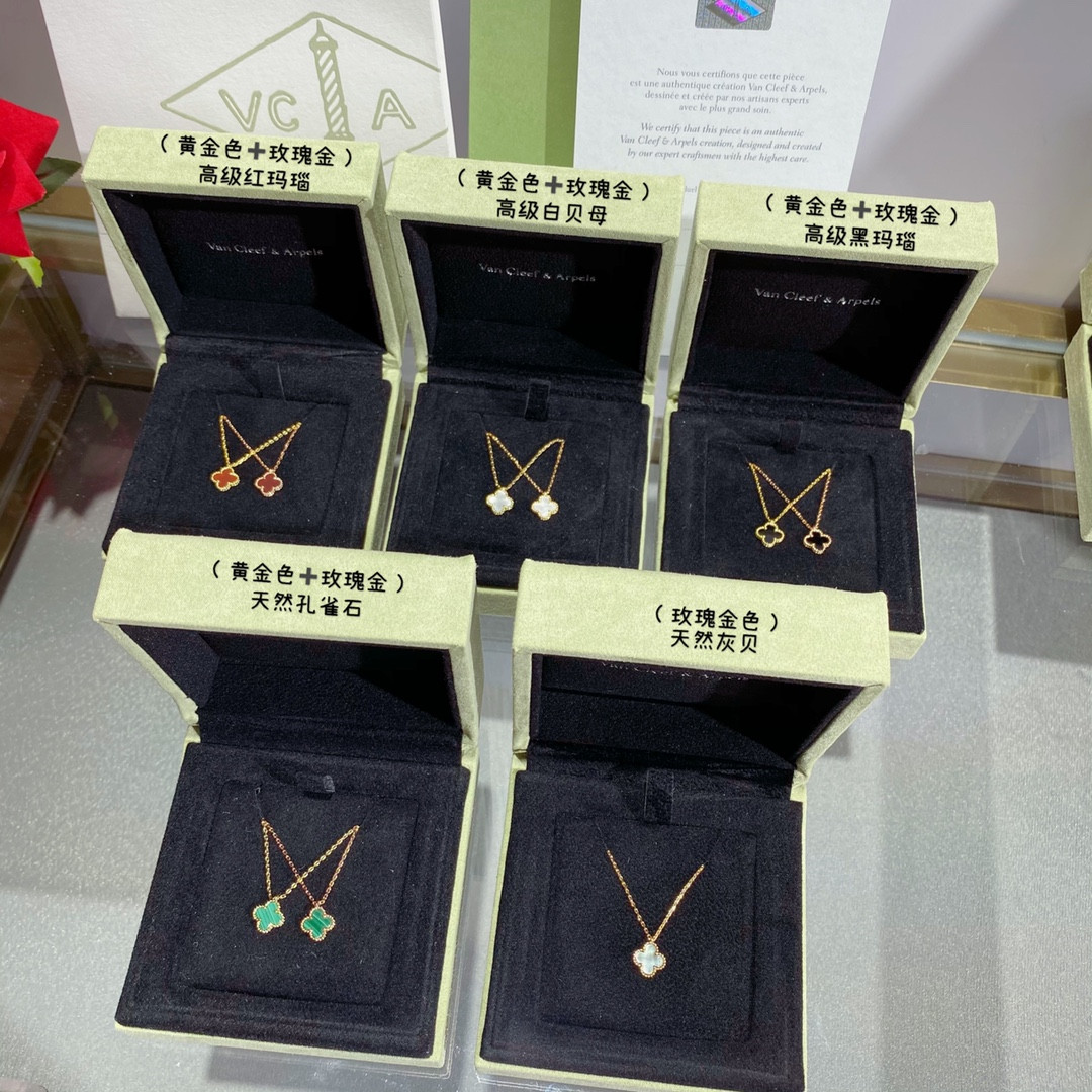 V*N CL*F & arpels mini four-leaf clover necklace diameter approx 1.0cm, chain length approx 40+5cm