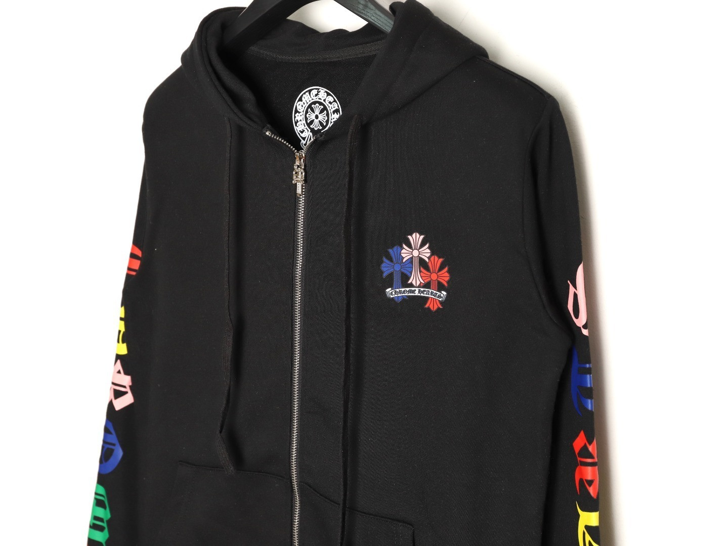 Ch**me He**ts 25fw coats